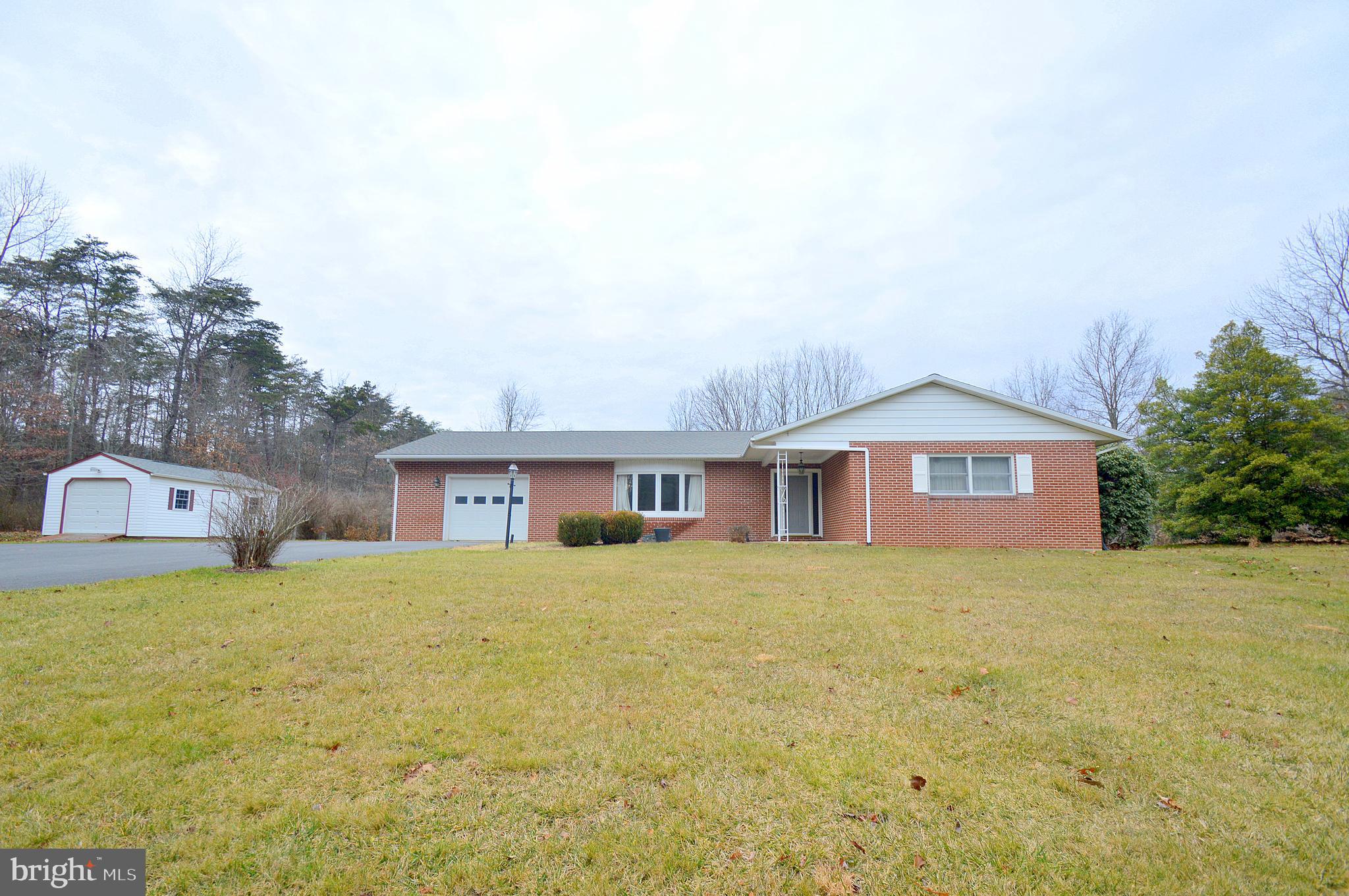 SHIRLEY FARMS - Residential