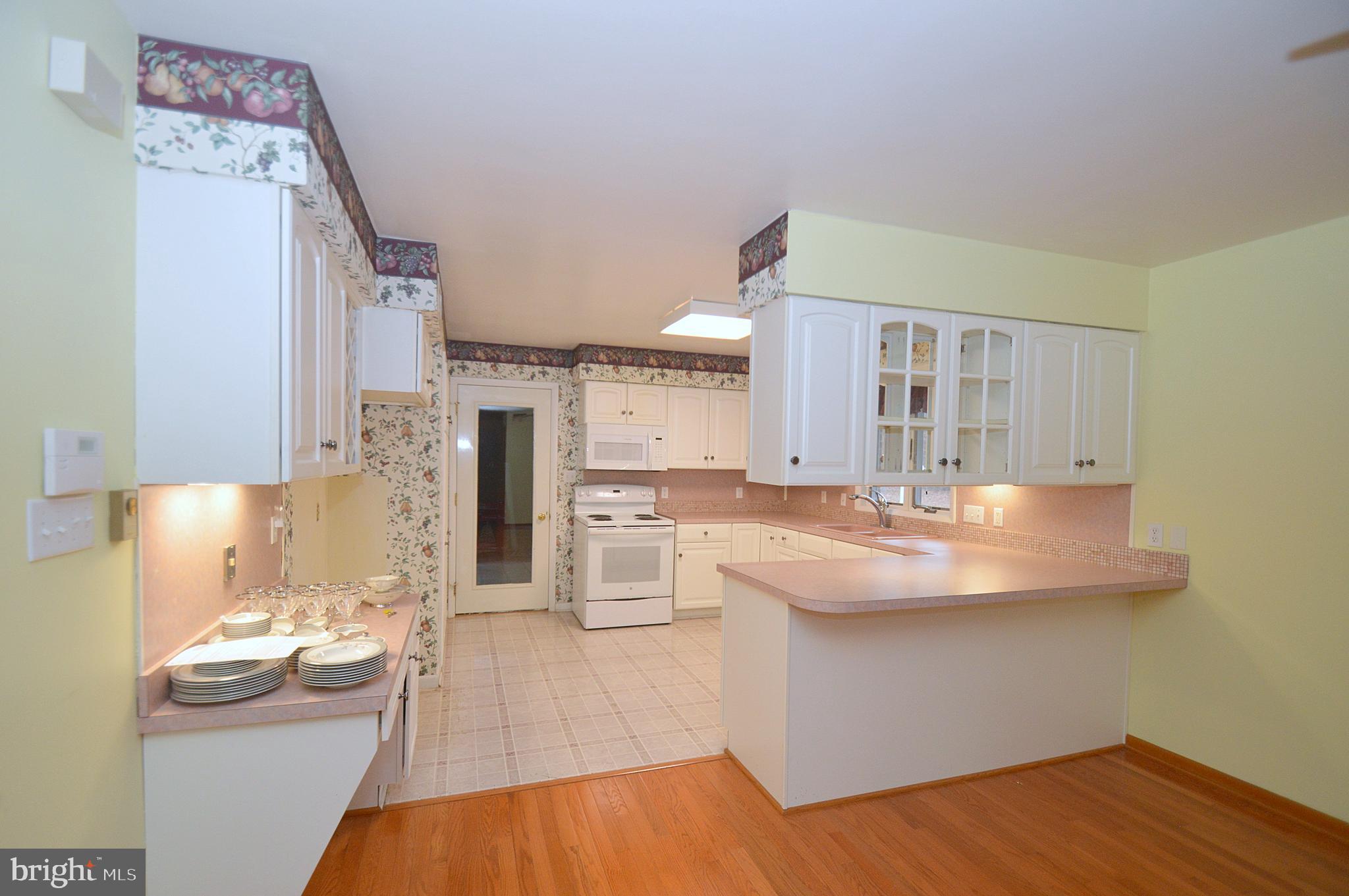 SHIRLEY FARMS - Residential