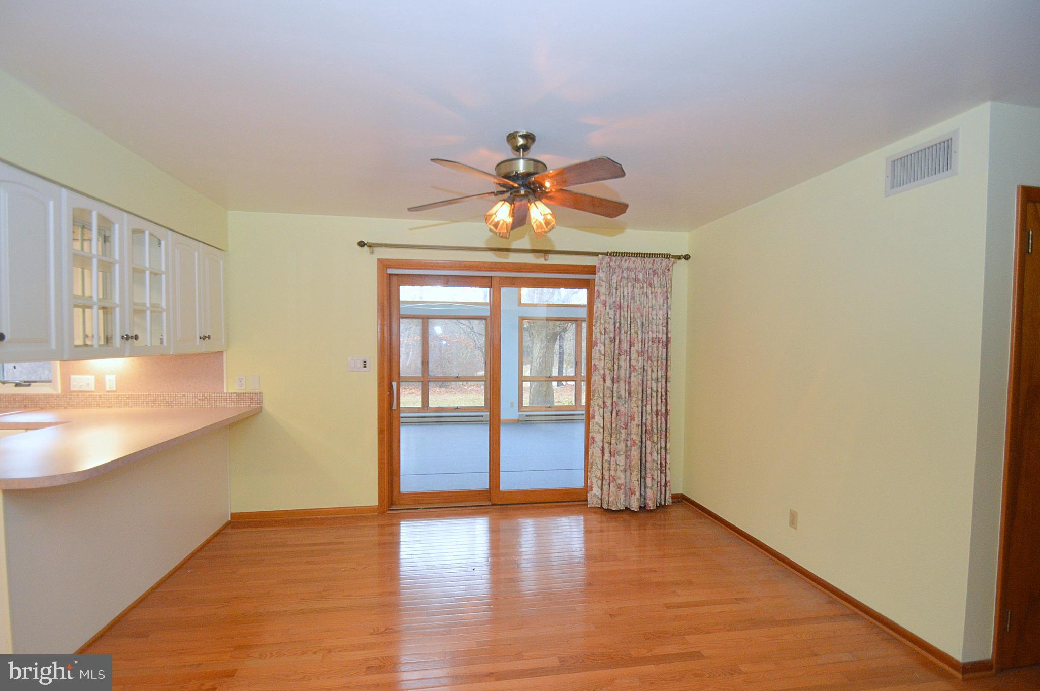 SHIRLEY FARMS - Residential