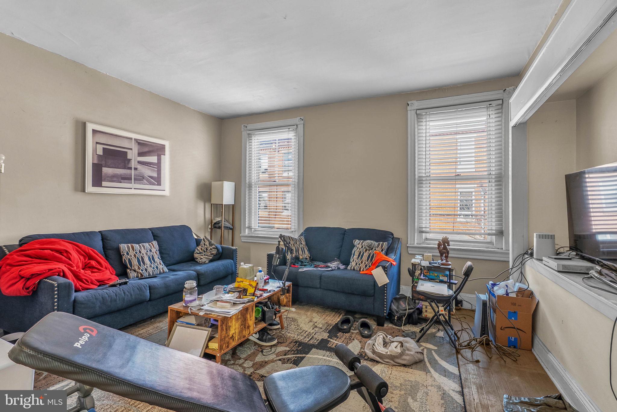 WEST PASSYUNK - Residential Income