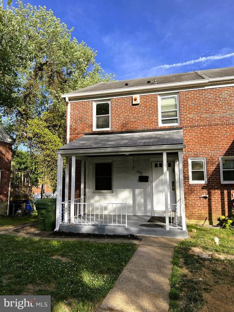 Townhouse For Sale - 3705 Bancroft Road<br/> BALTIMORE, MD 21215