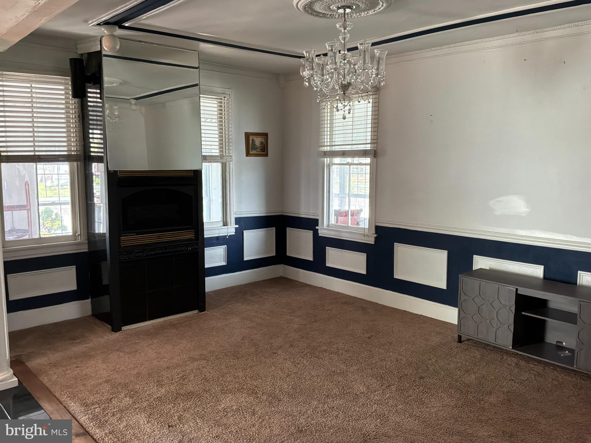1359 MAIN APT A1