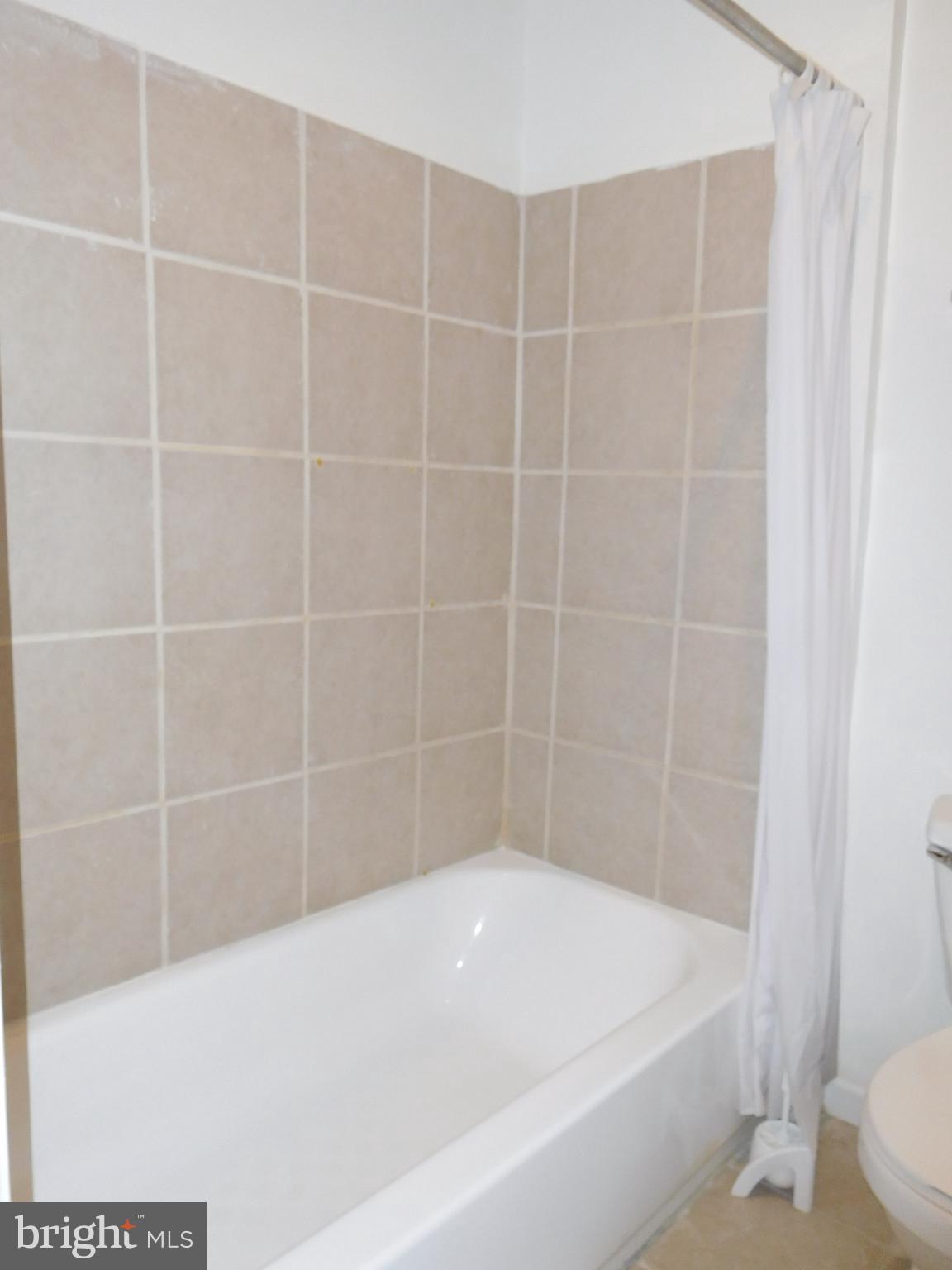 MIDDLE EAST - Residential