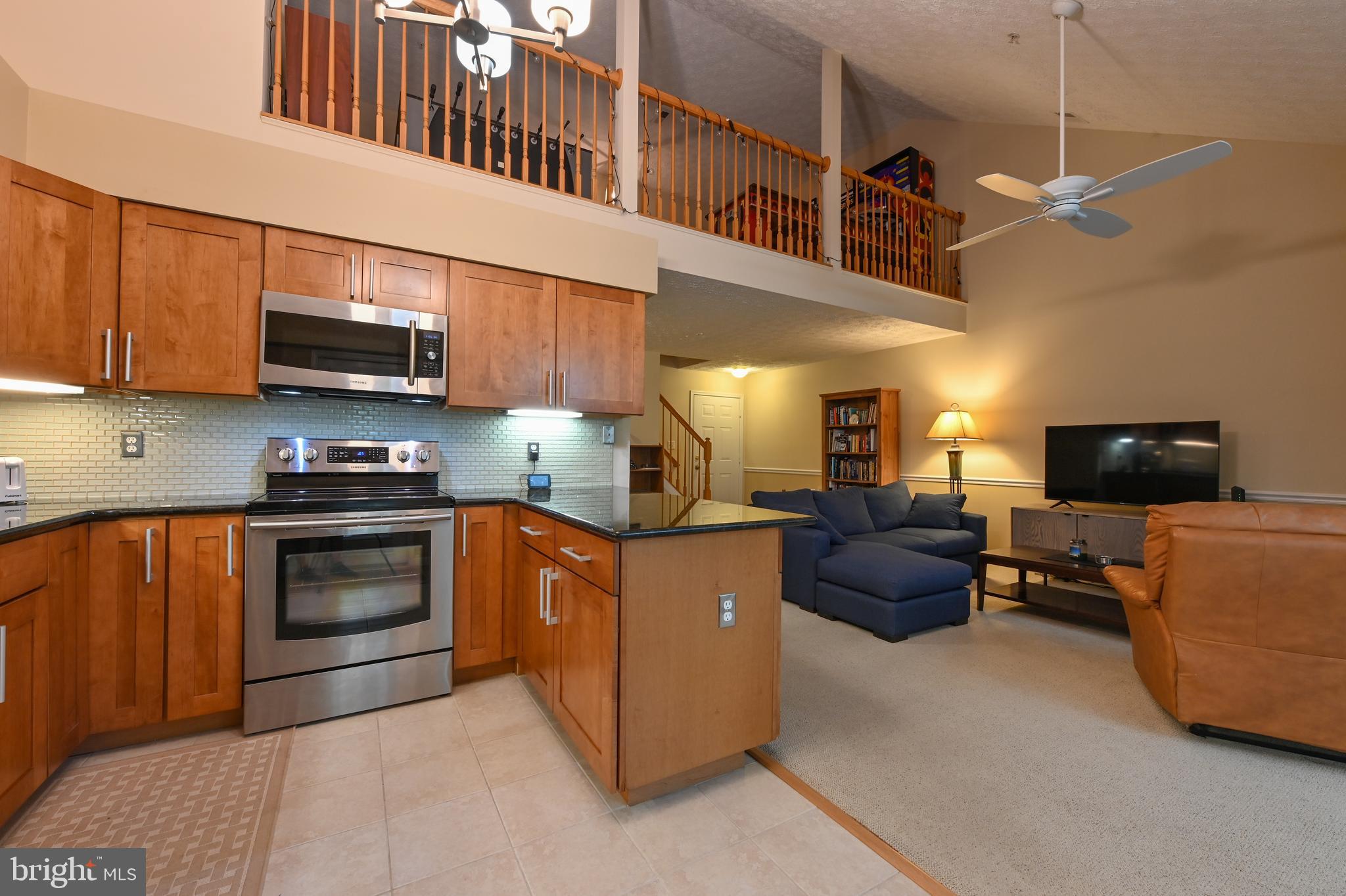 ADMIRAL REACH AT HARBOUR GATES - Residential