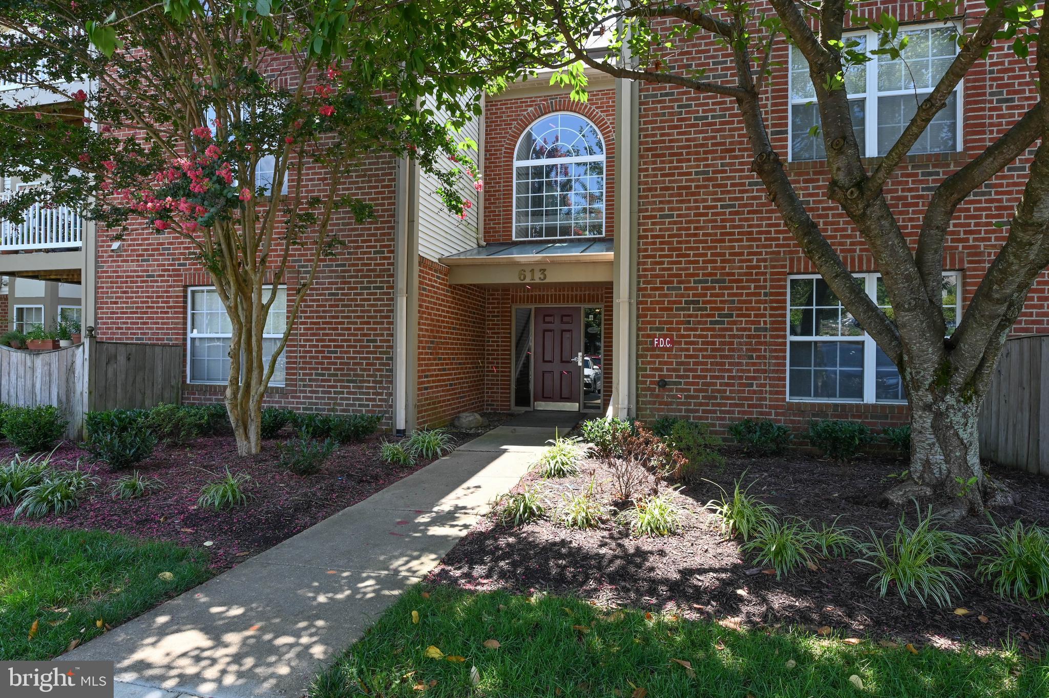 ADMIRAL REACH AT HARBOUR GATES - Residential