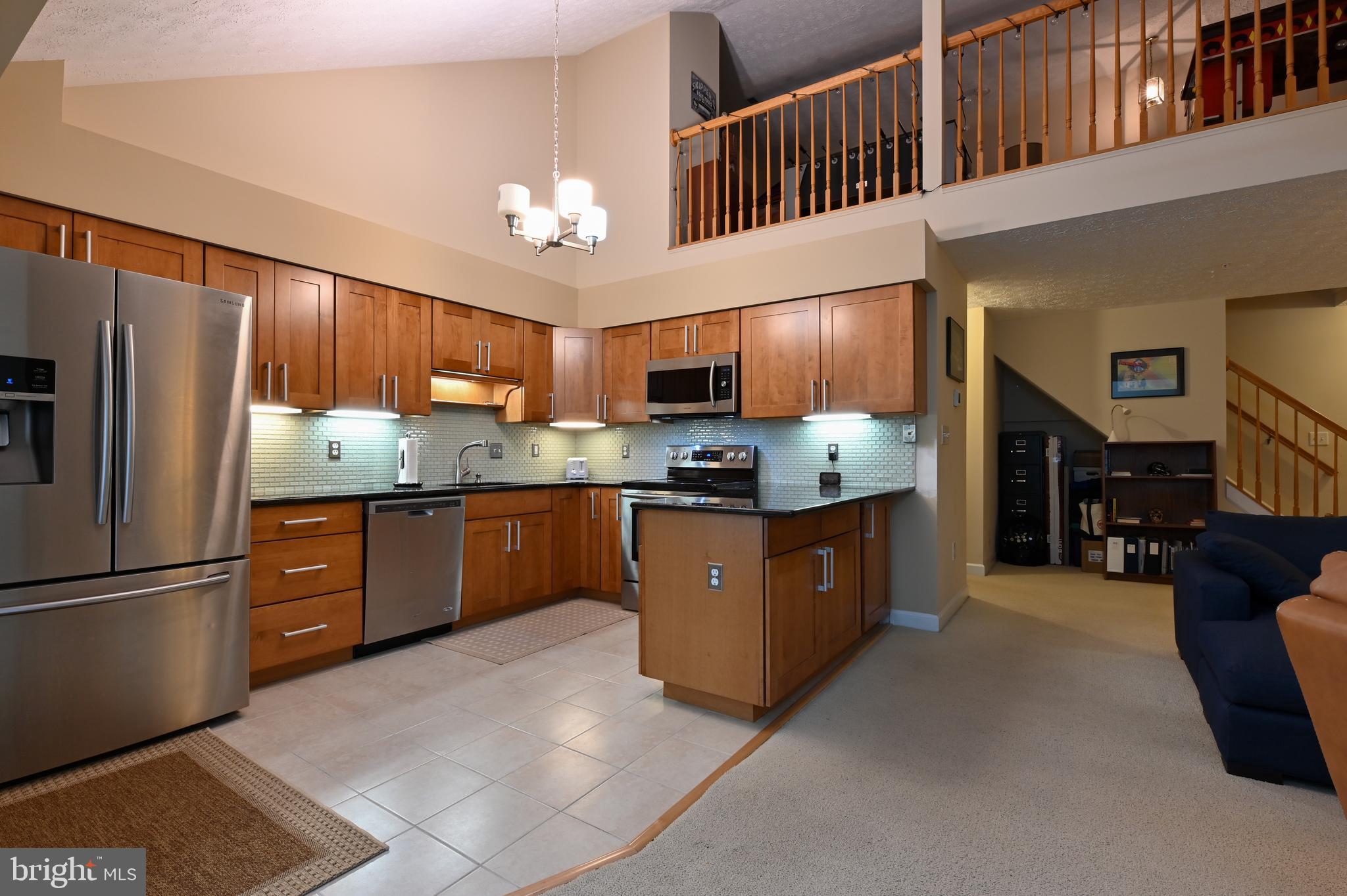 ADMIRAL REACH AT HARBOUR GATES - Residential