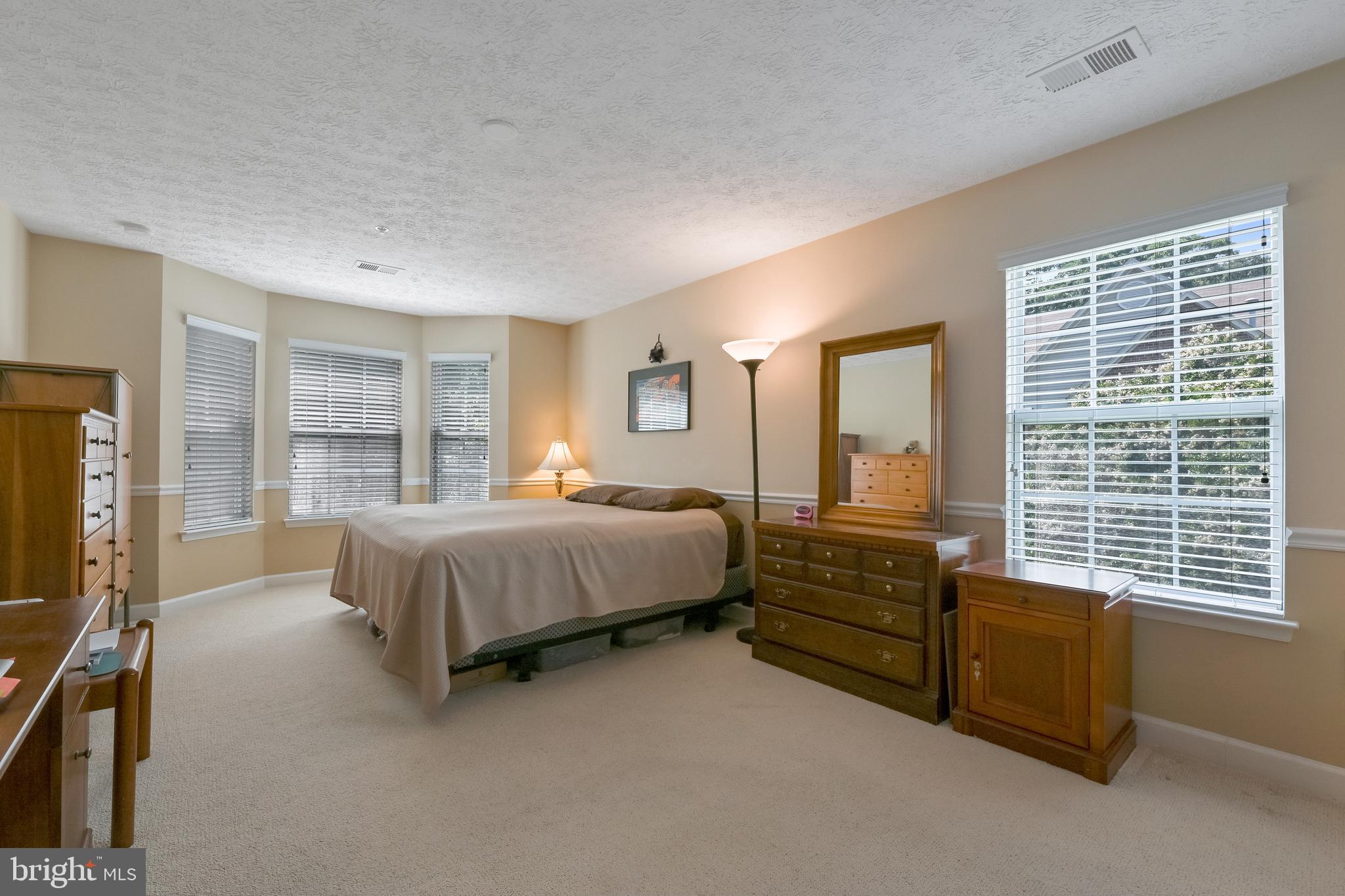 ADMIRAL REACH AT HARBOUR GATES - Residential