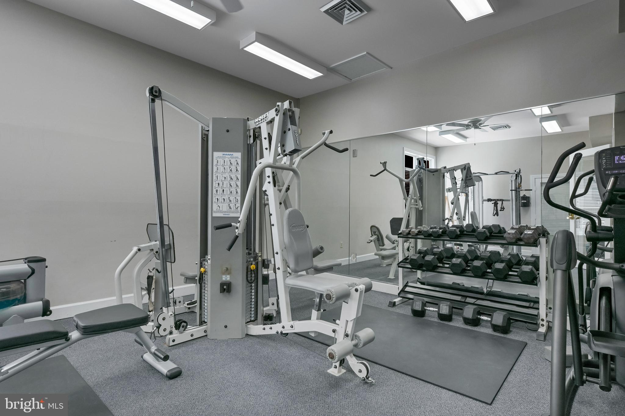 ADMIRAL REACH AT HARBOUR GATES - Residential