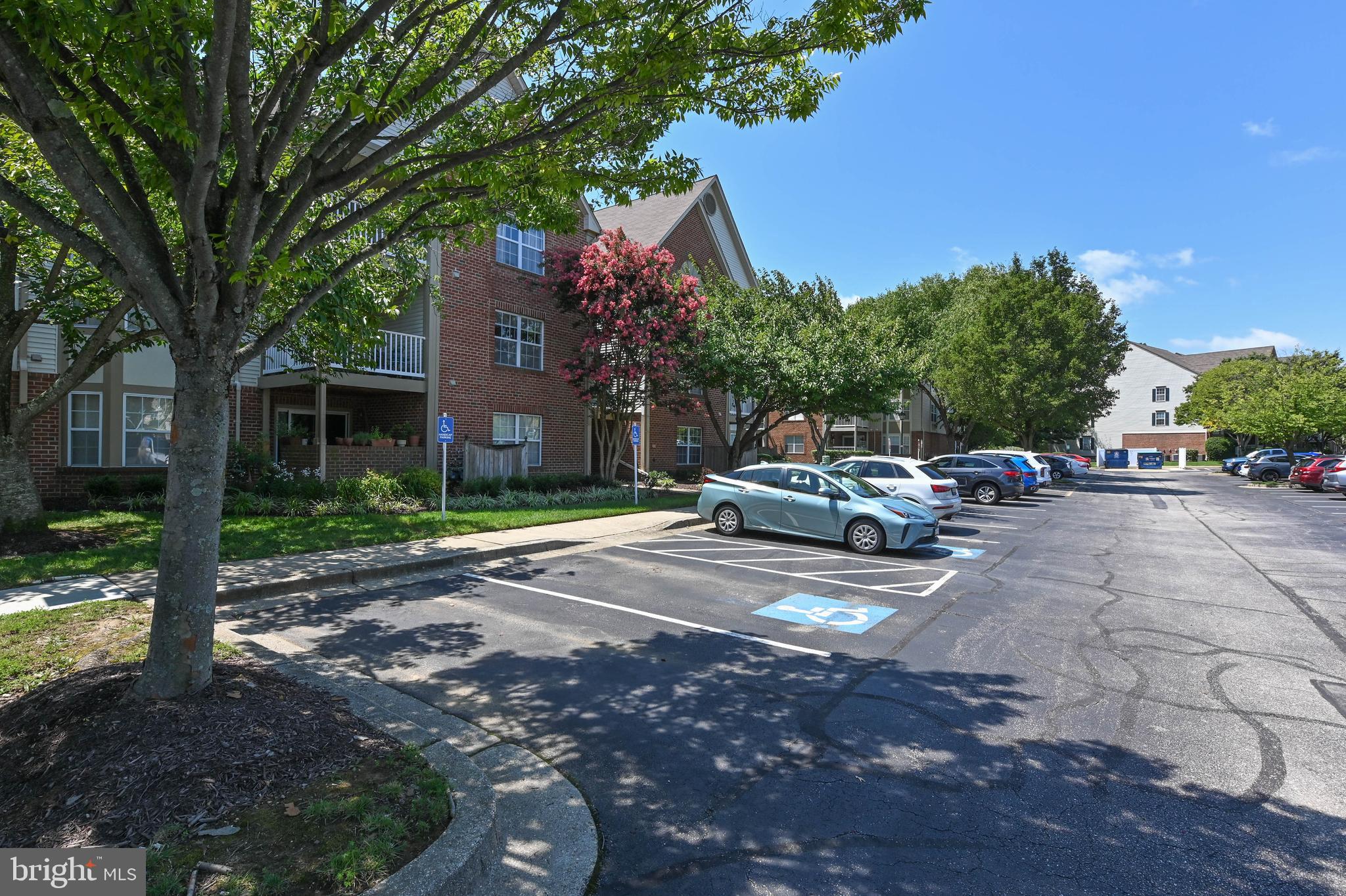 ADMIRAL REACH AT HARBOUR GATES - Residential