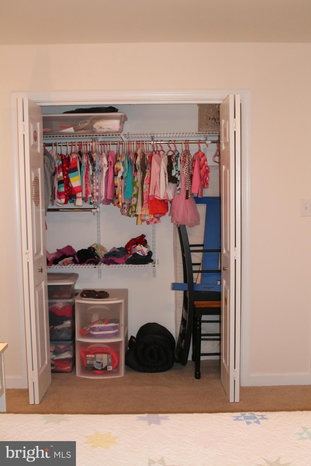 HICKORY RIDGE LA PLATA - Residential Lease