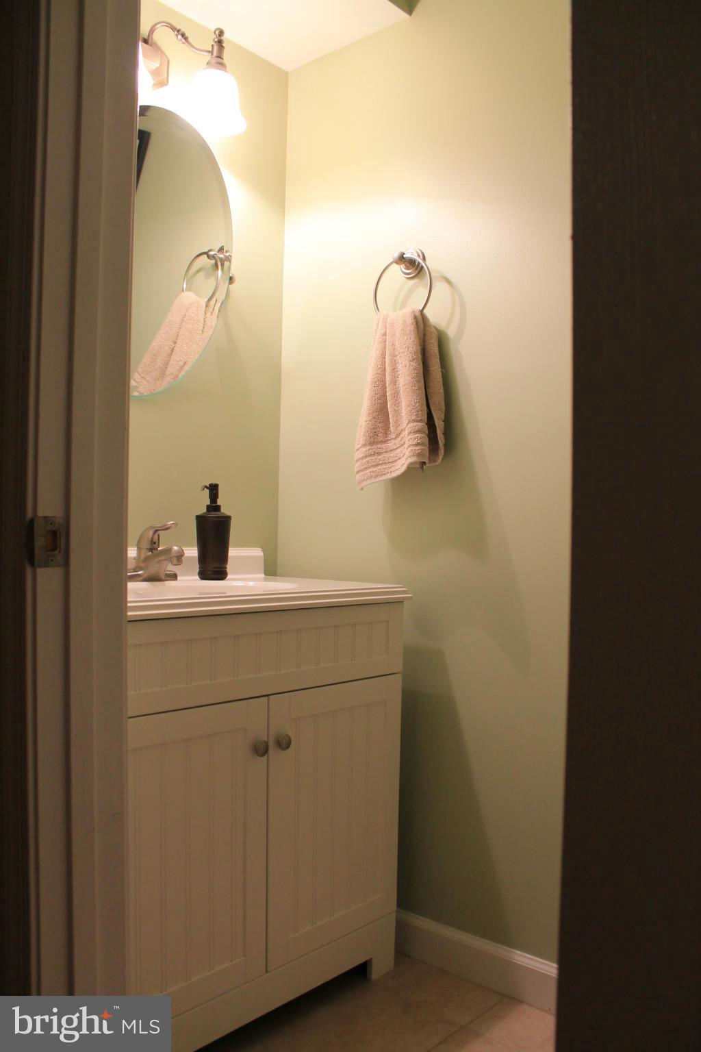 HICKORY RIDGE LA PLATA - Residential Lease