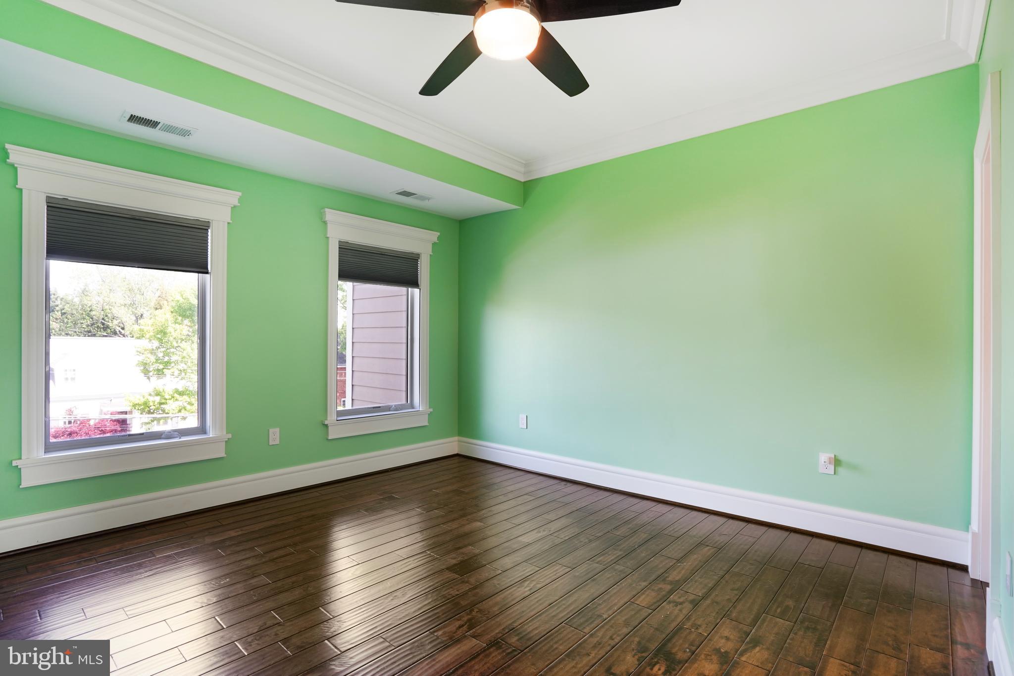 SUMMIT VEITCH - Residential