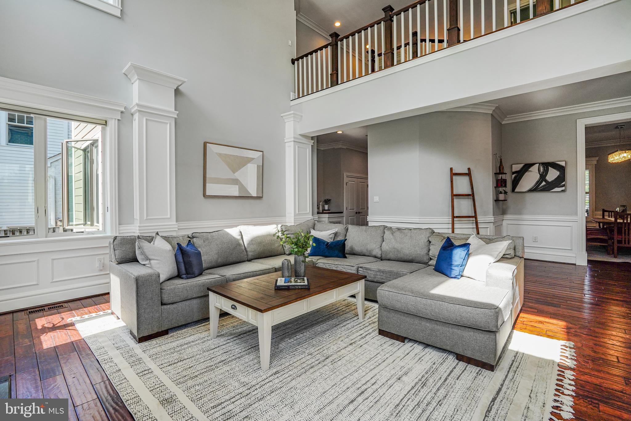 SUMMIT VEITCH - Residential