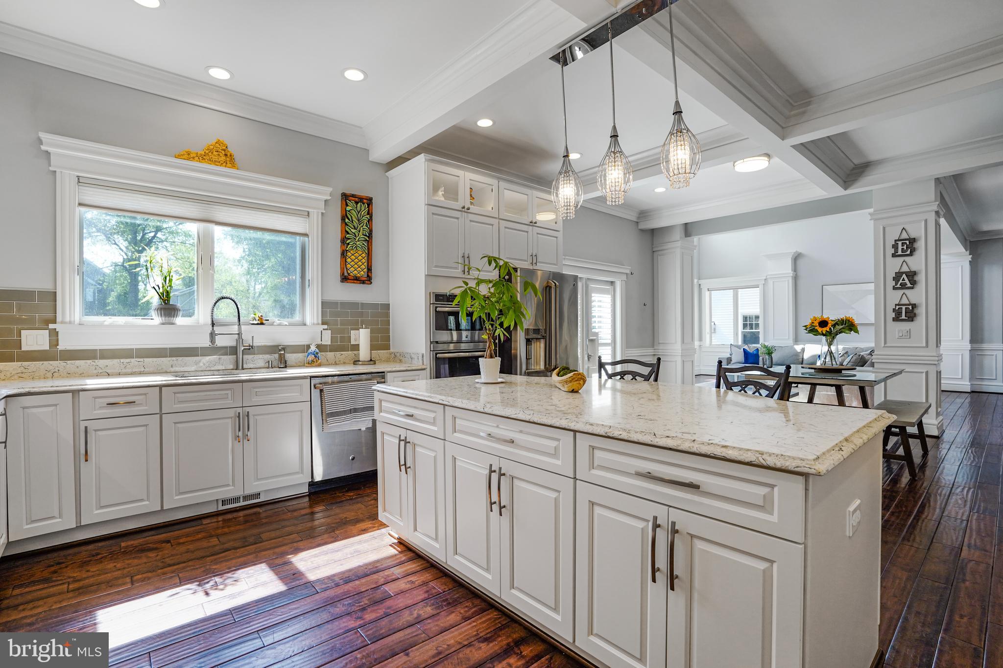 SUMMIT VEITCH - Residential