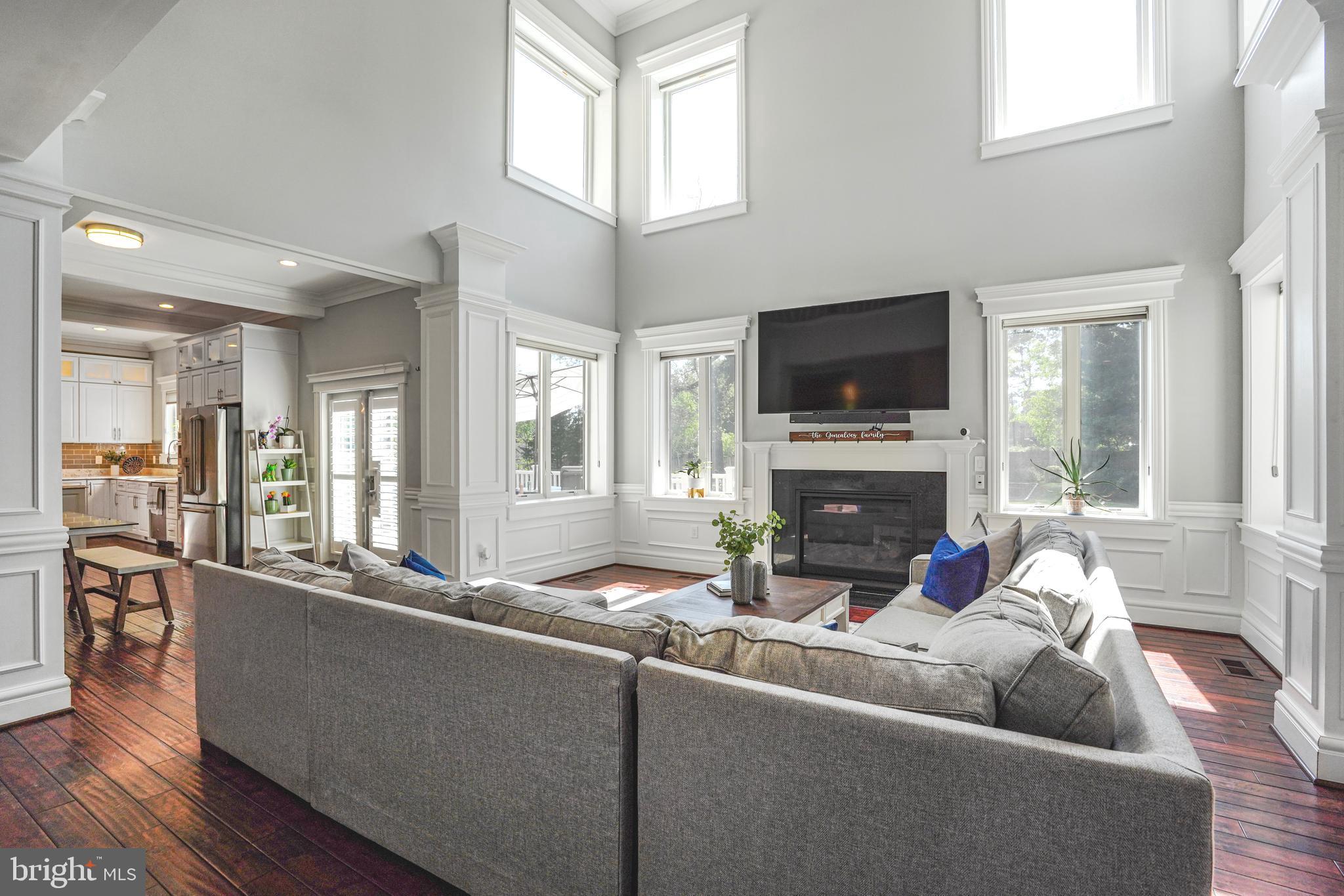 SUMMIT VEITCH - Residential