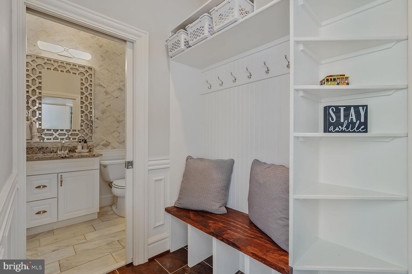 SUMMIT VEITCH - Residential