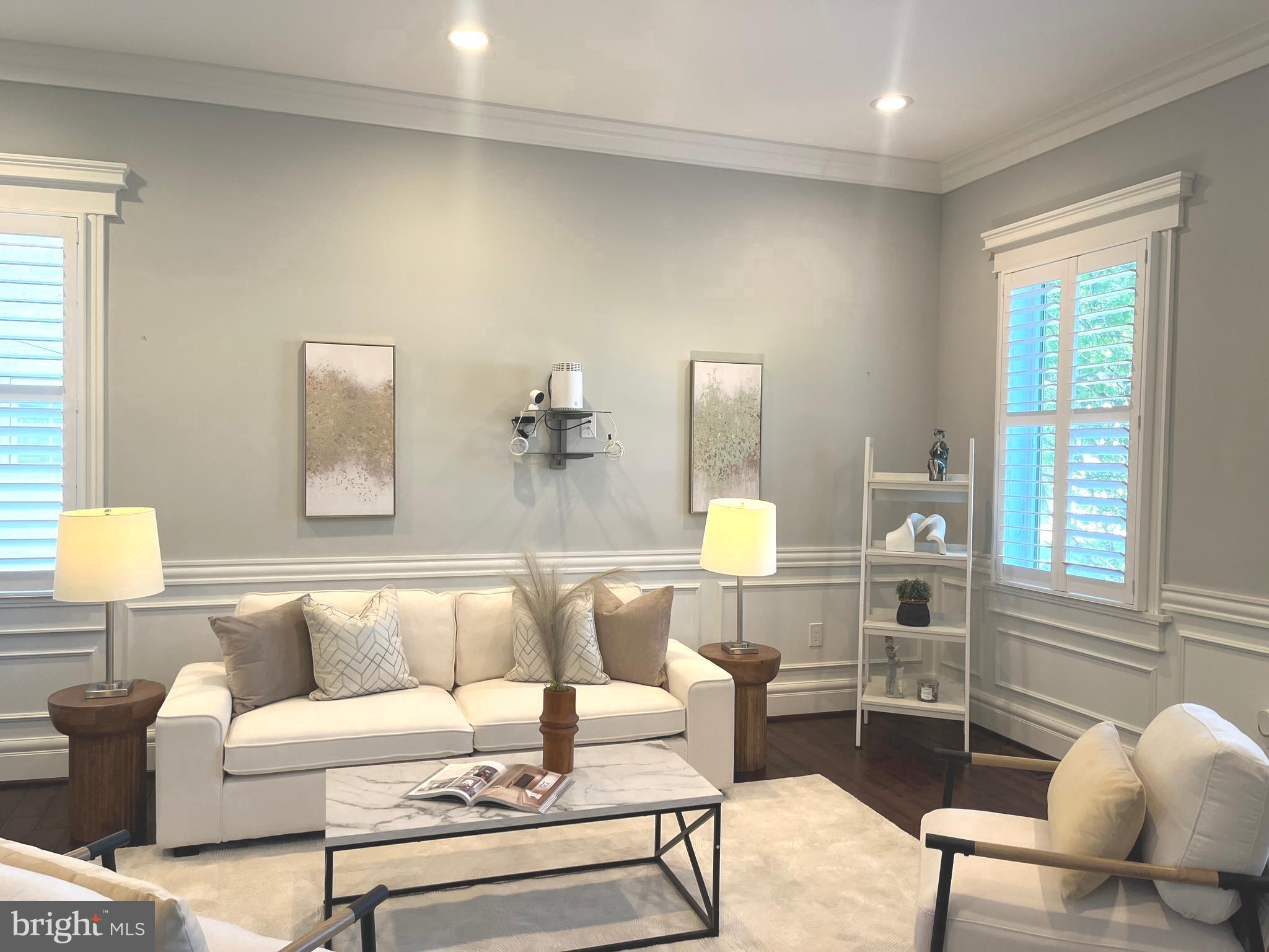 SUMMIT VEITCH - Residential