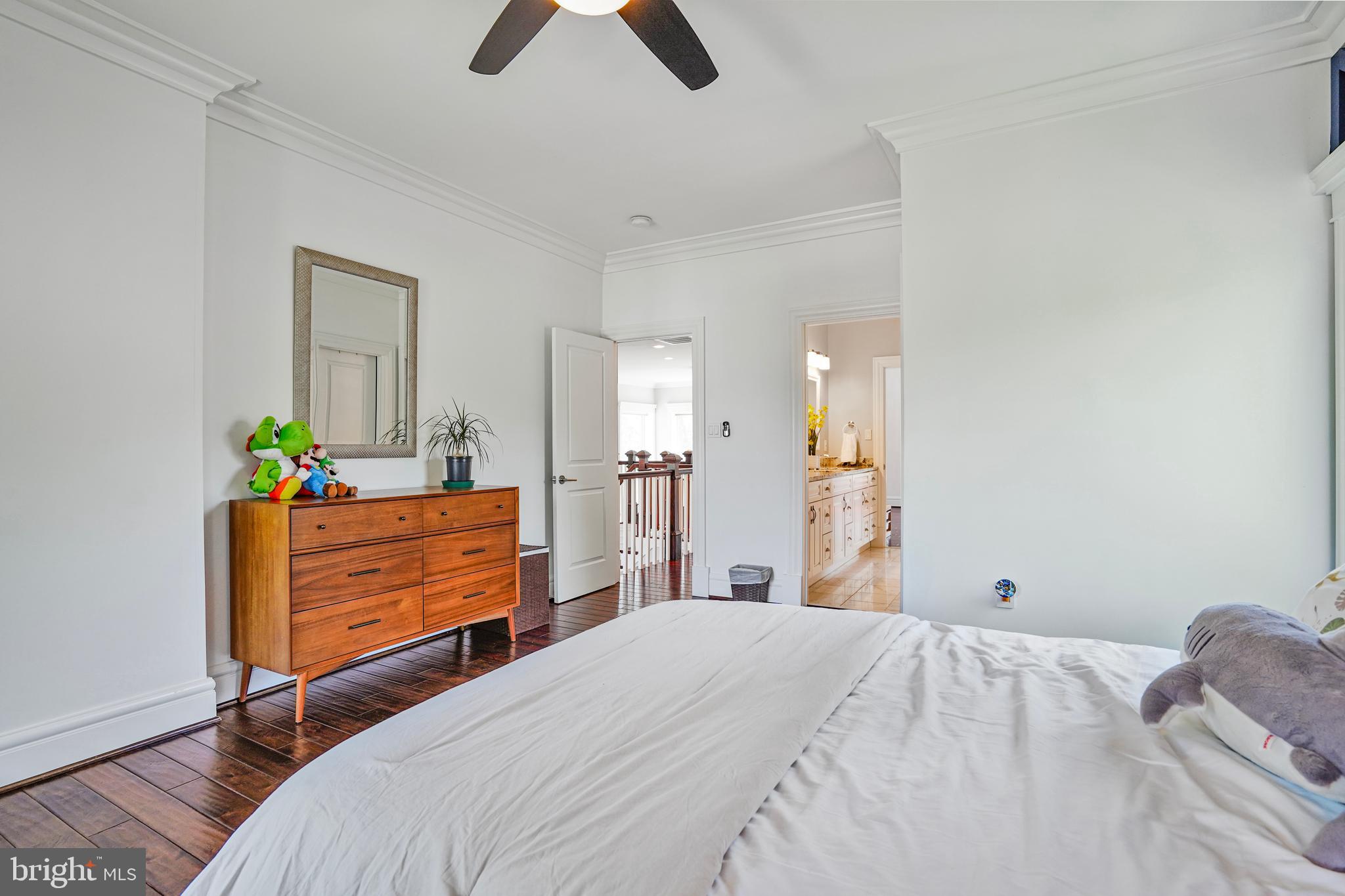 SUMMIT VEITCH - Residential