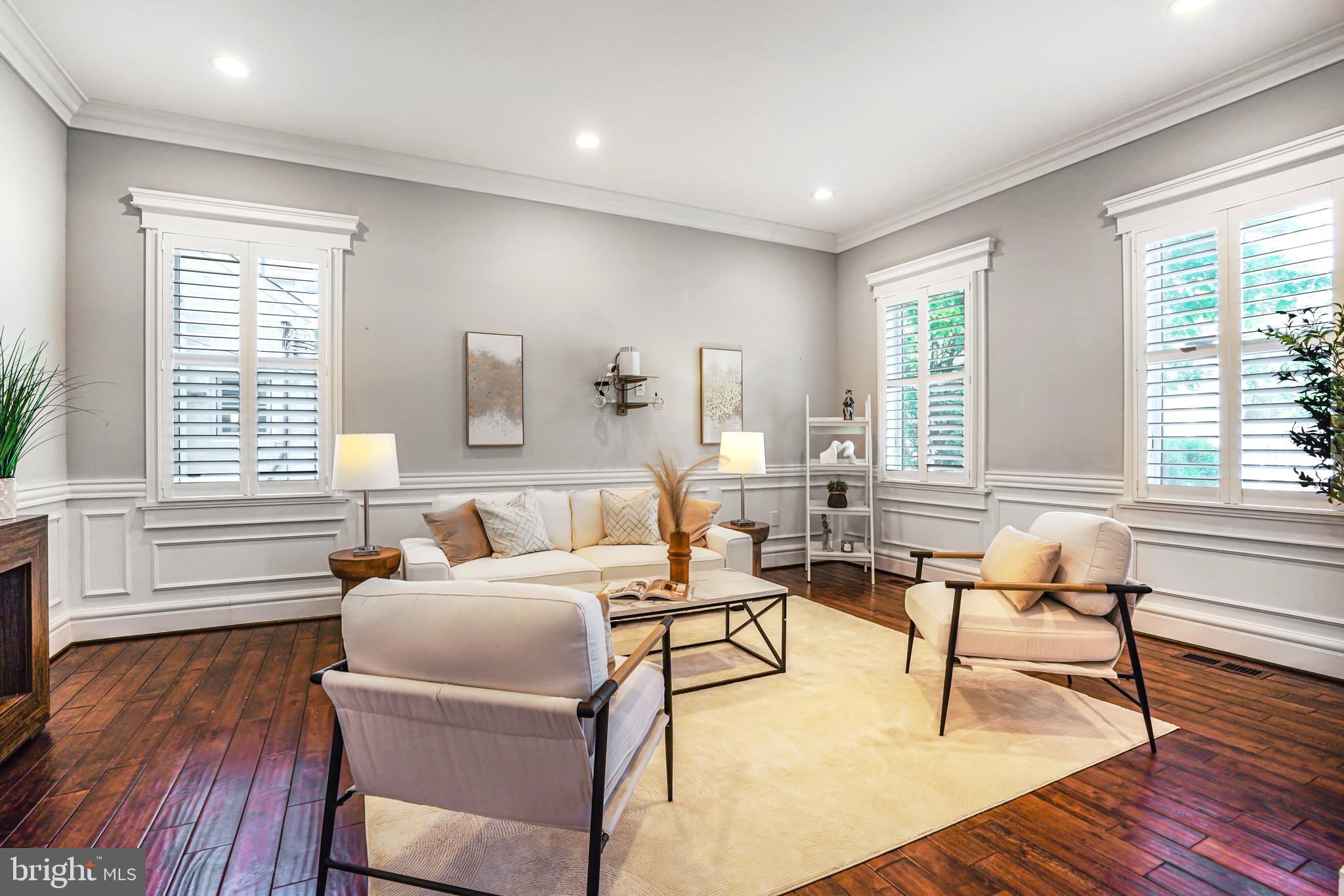 SUMMIT VEITCH - Residential