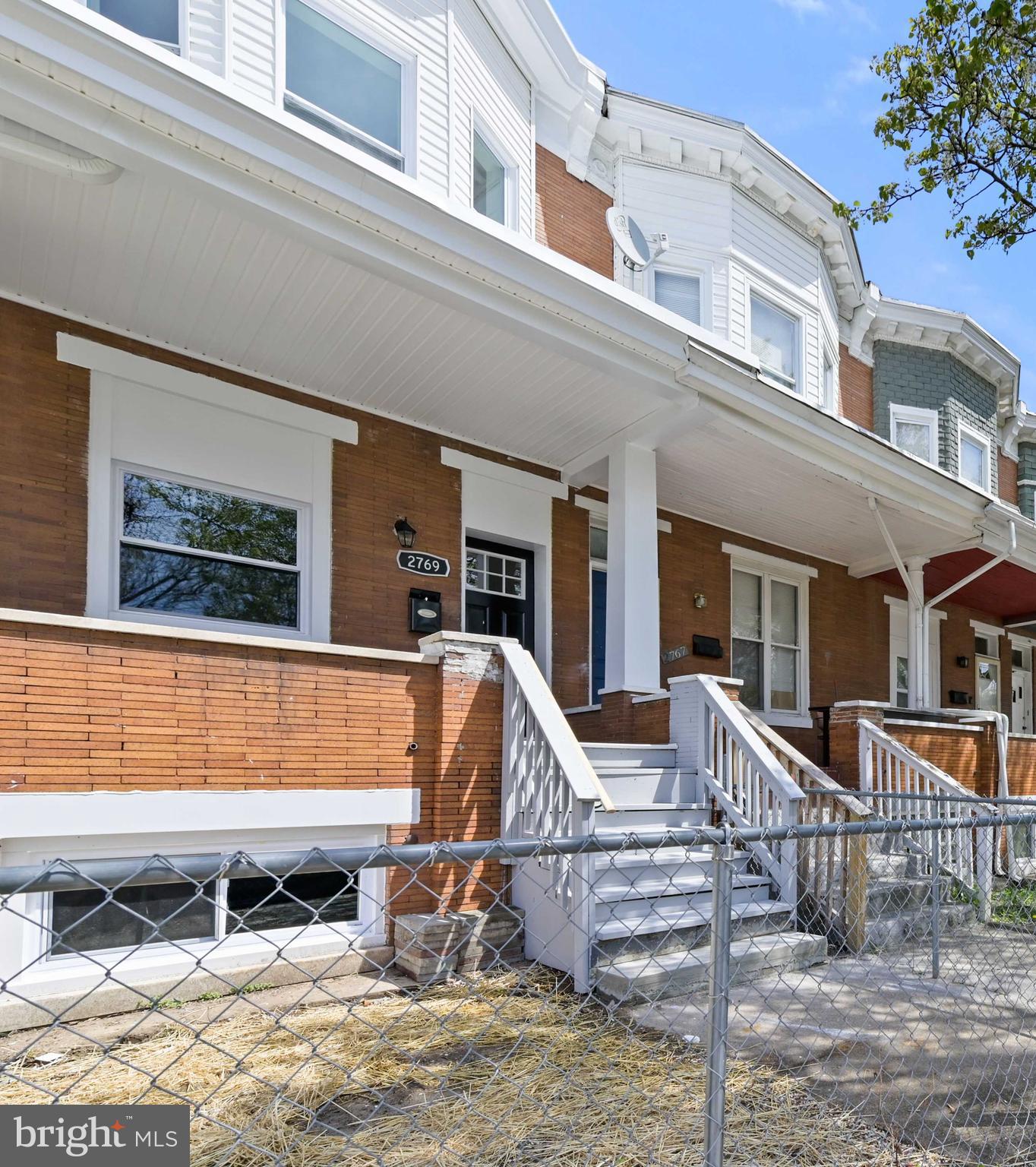 COLD SPRING NEWTOWN - Residential