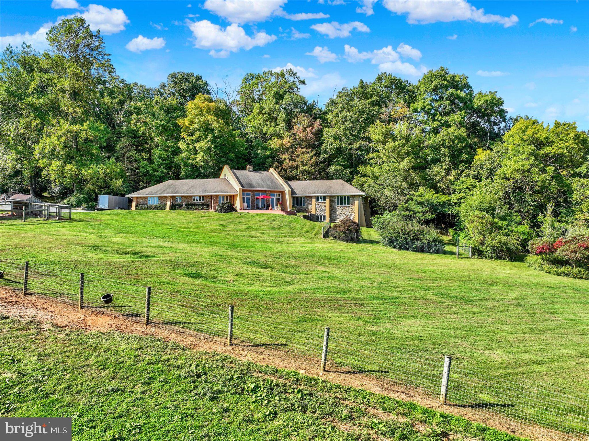 8272 WOODBINE ROAD