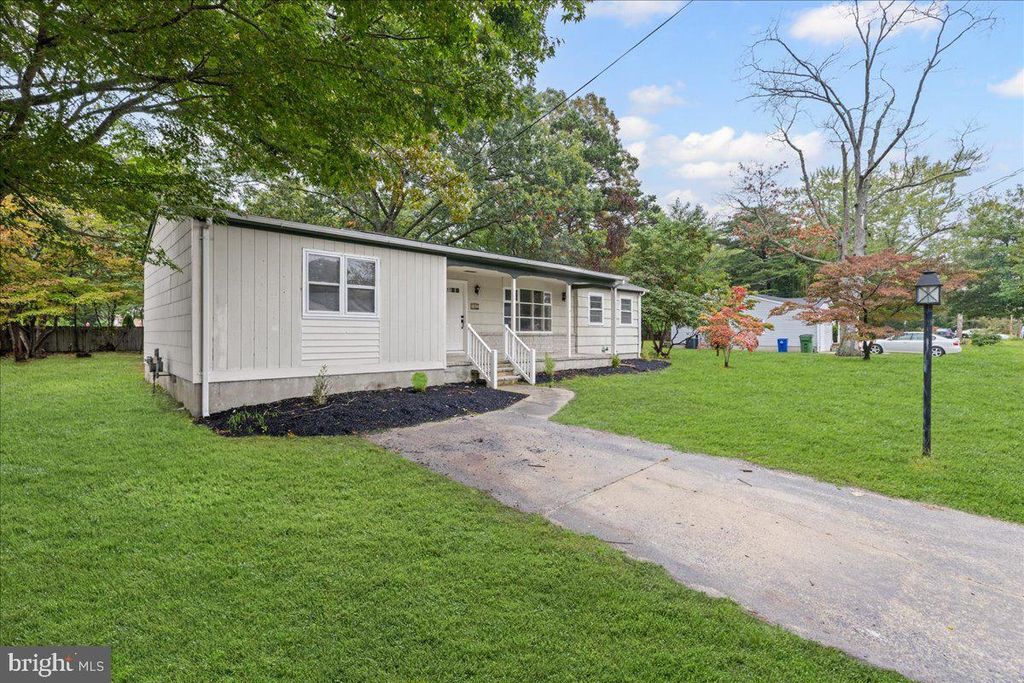 Photo of 202 Ohio Avenue, EGG HARBOR TOWNSHIP, NJ 08234 (MLS # NJAC2020820)