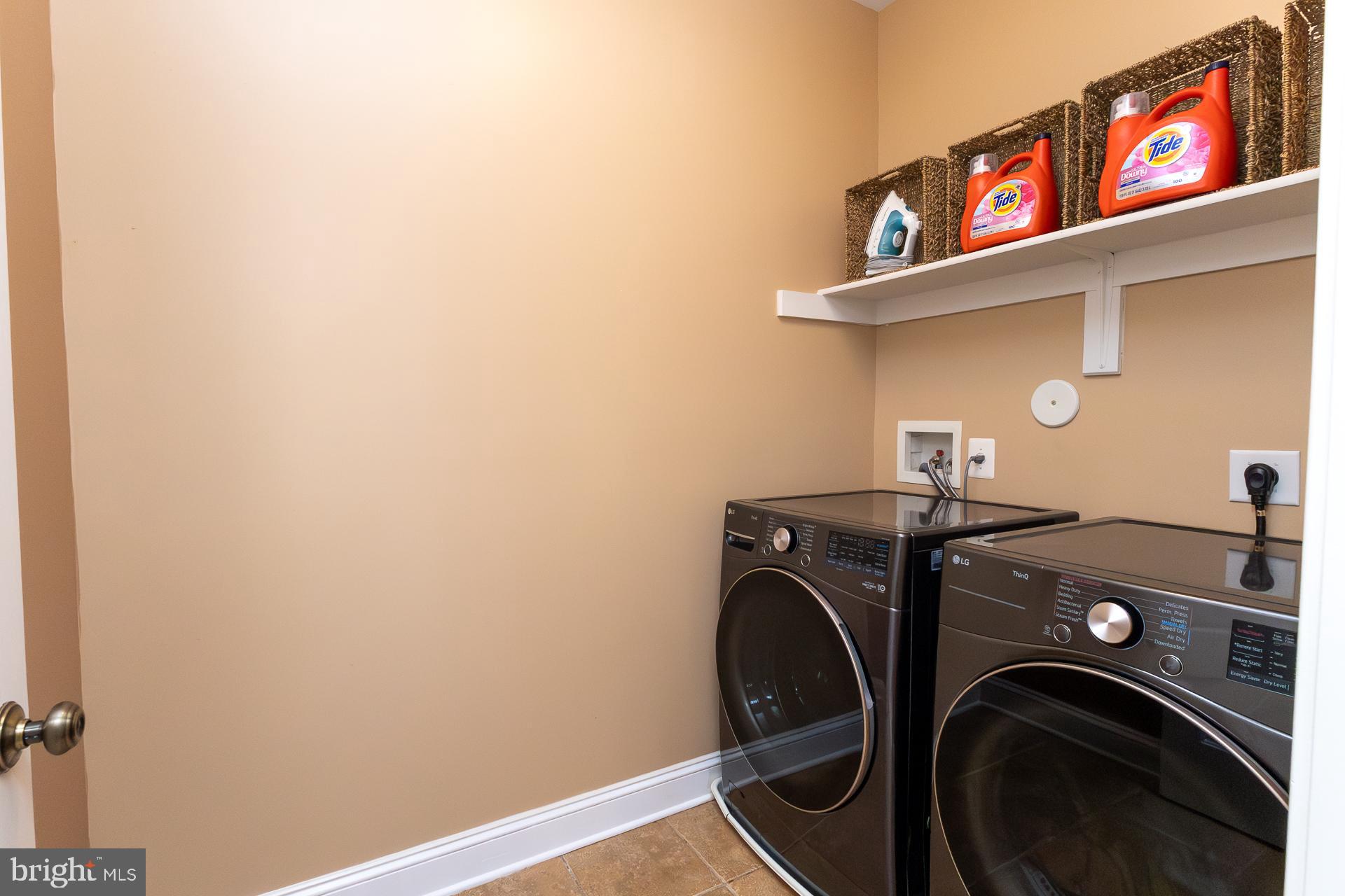 VISTAS AT SPRINGDALE - Residential