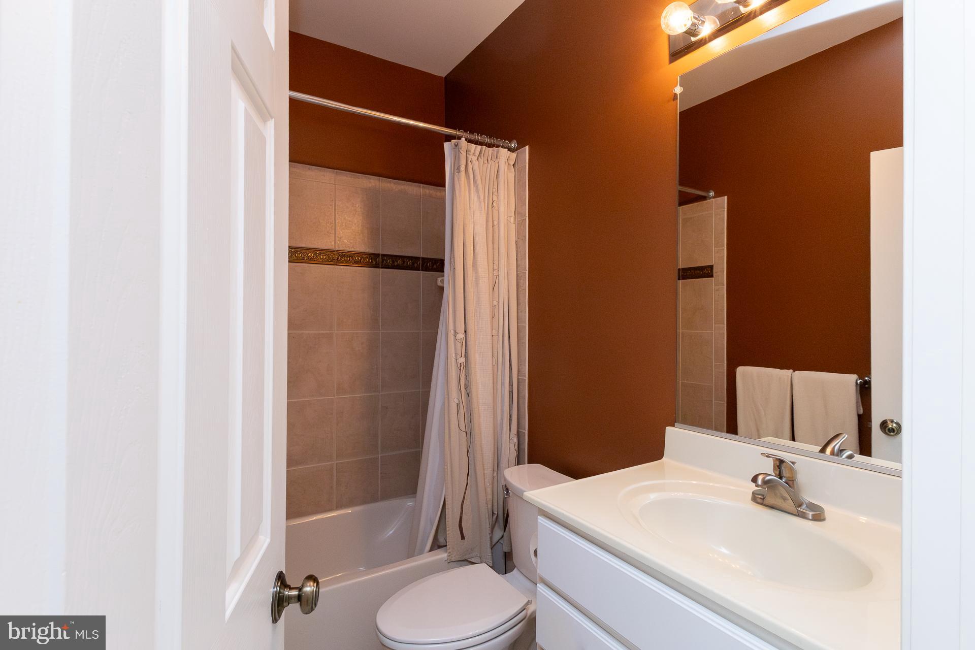 VISTAS AT SPRINGDALE - Residential