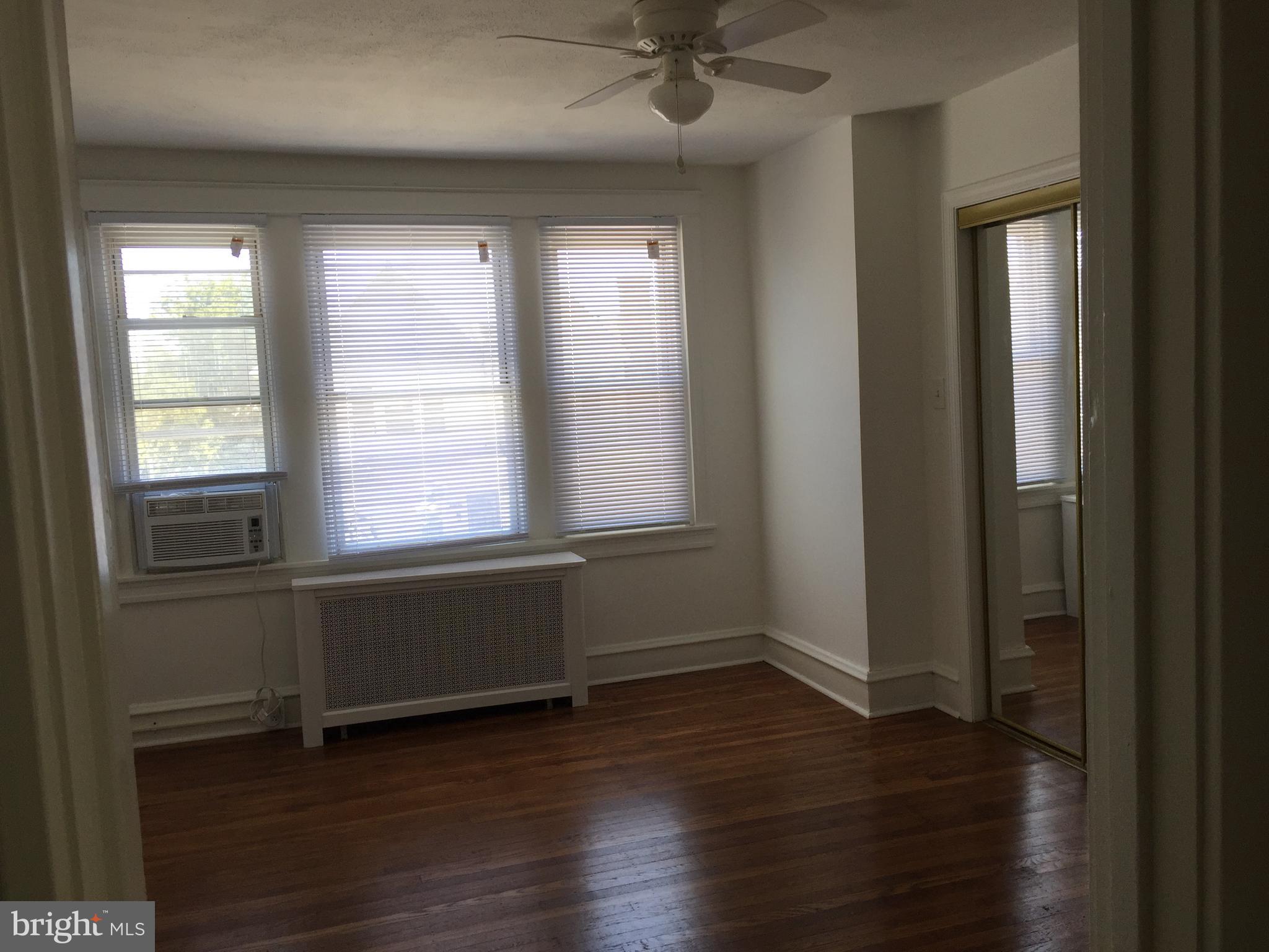 5851 WOODCREST AVENUE