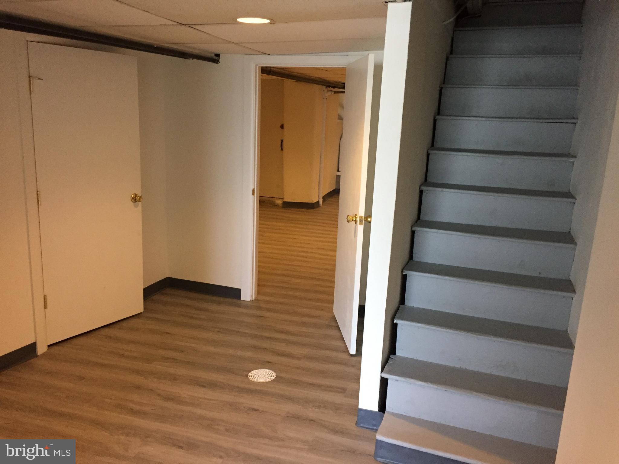 OVERBROOK - Residential