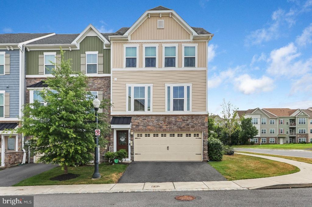 Photo of 2236 Raya Way, EASTON, PA 18045 (MLS # PANH2008732)