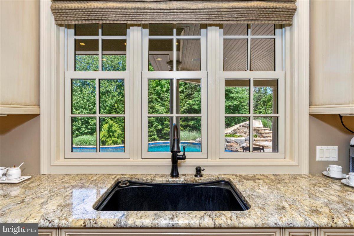 STONEYMEAD - Residential