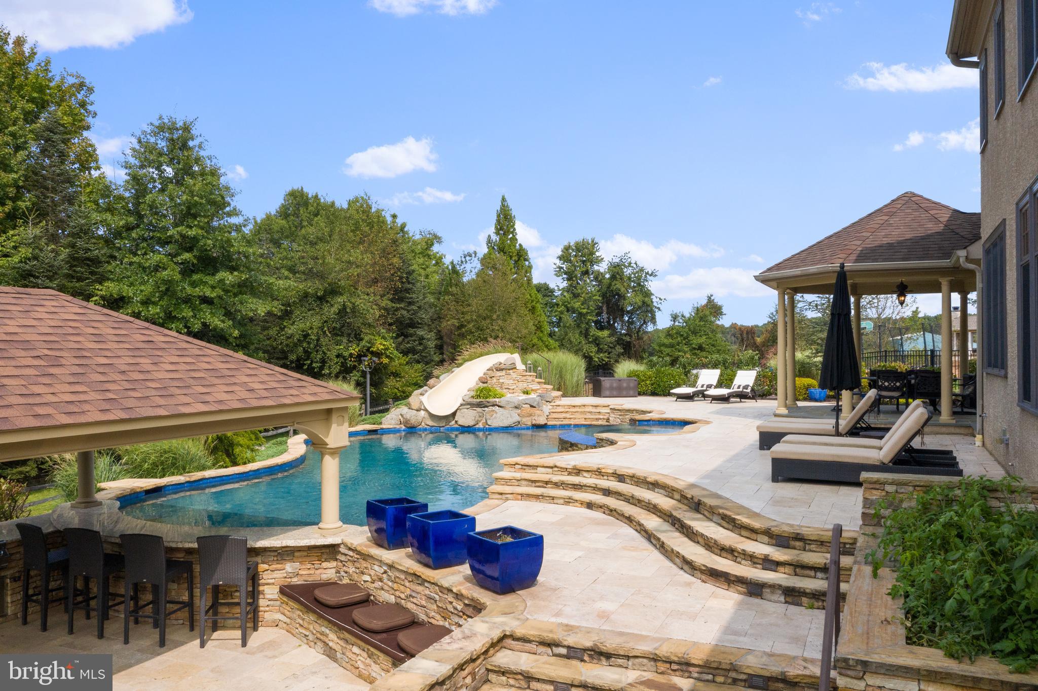 STONEYMEAD - Residential