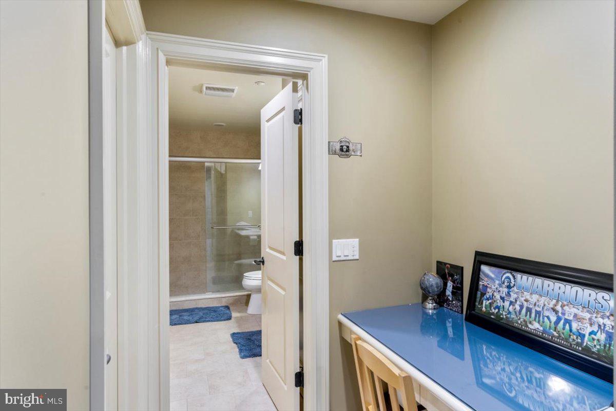 STONEYMEAD - Residential