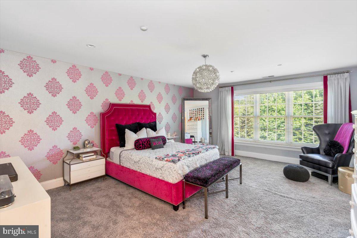 STONEYMEAD - Residential