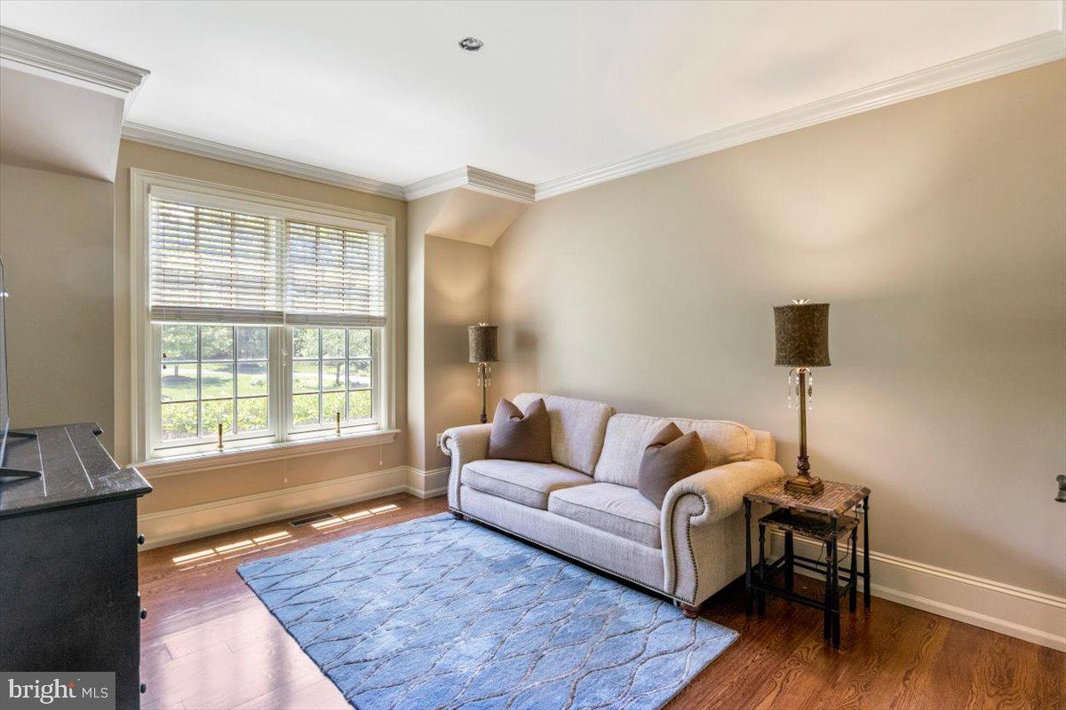 STONEYMEAD - Residential