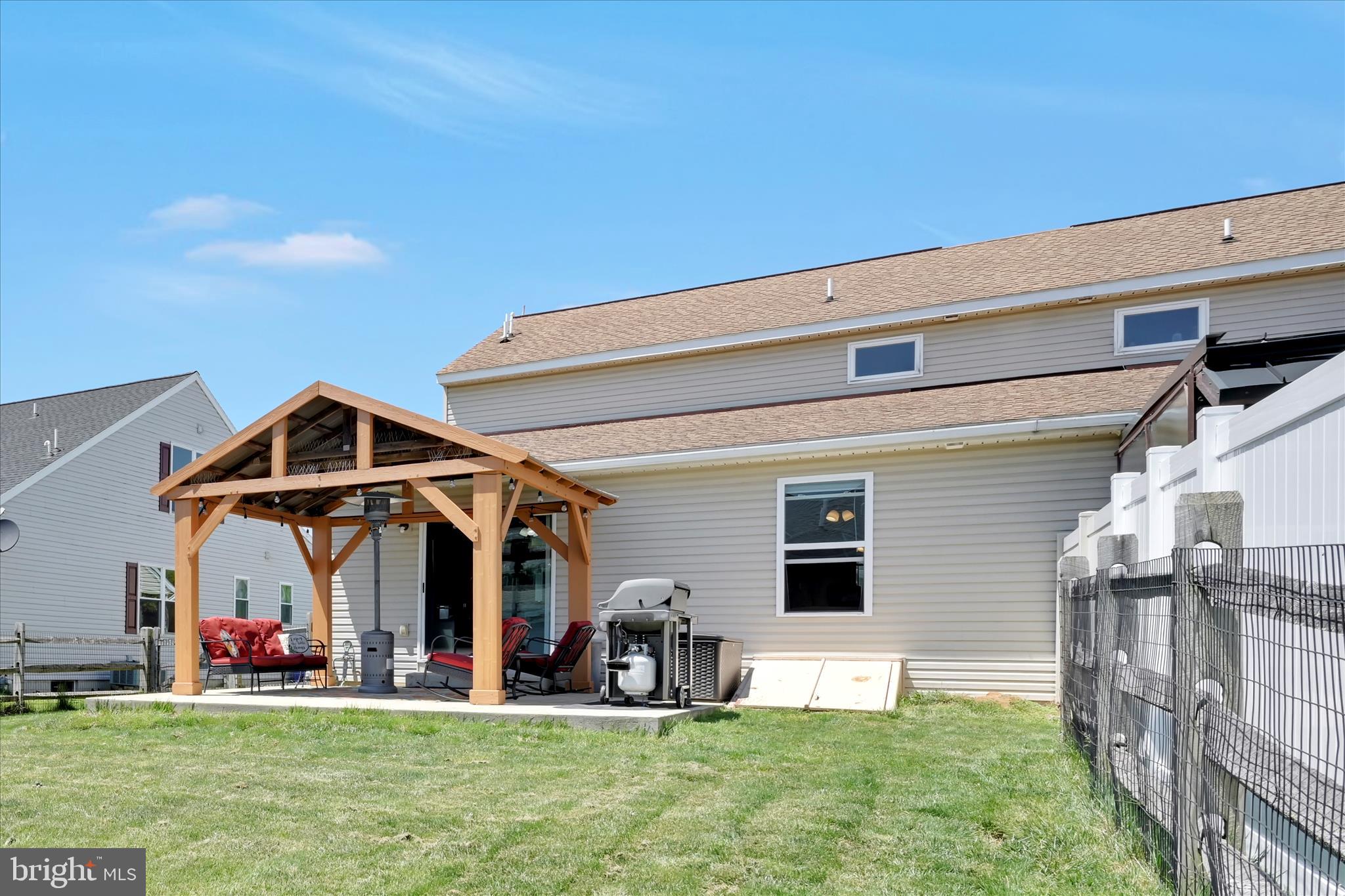 ROSEDALE - Residential
