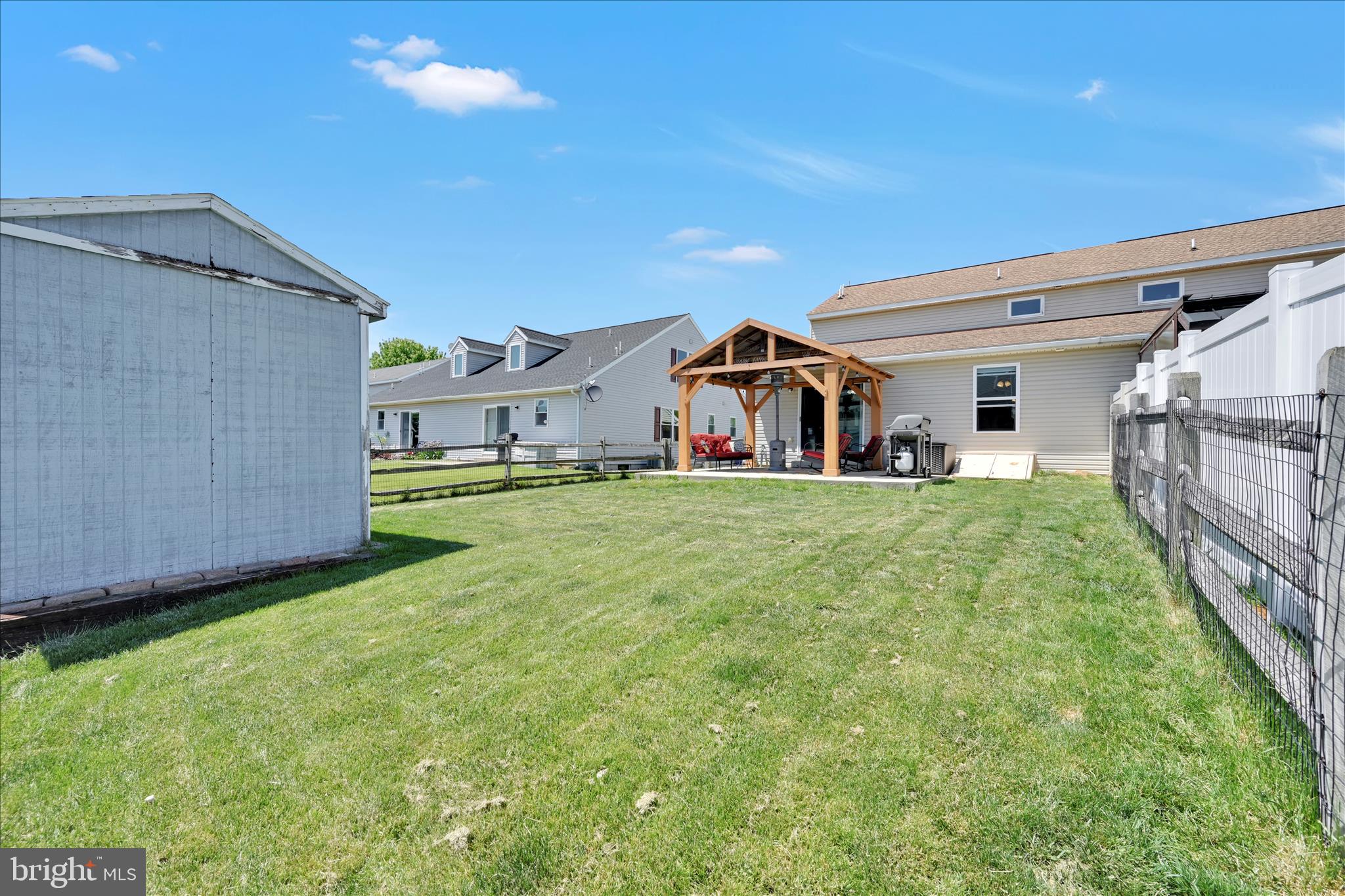 ROSEDALE - Residential