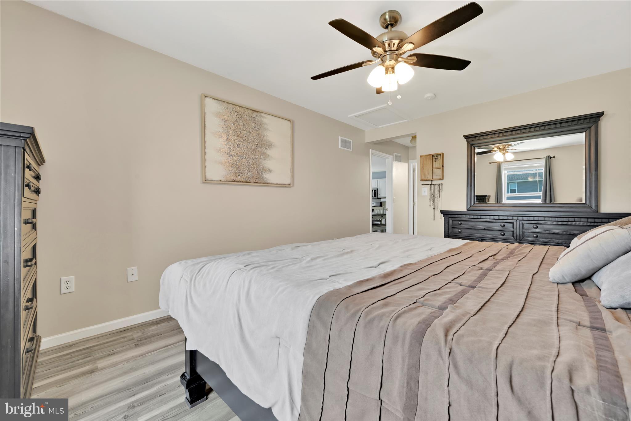 ROSEDALE - Residential