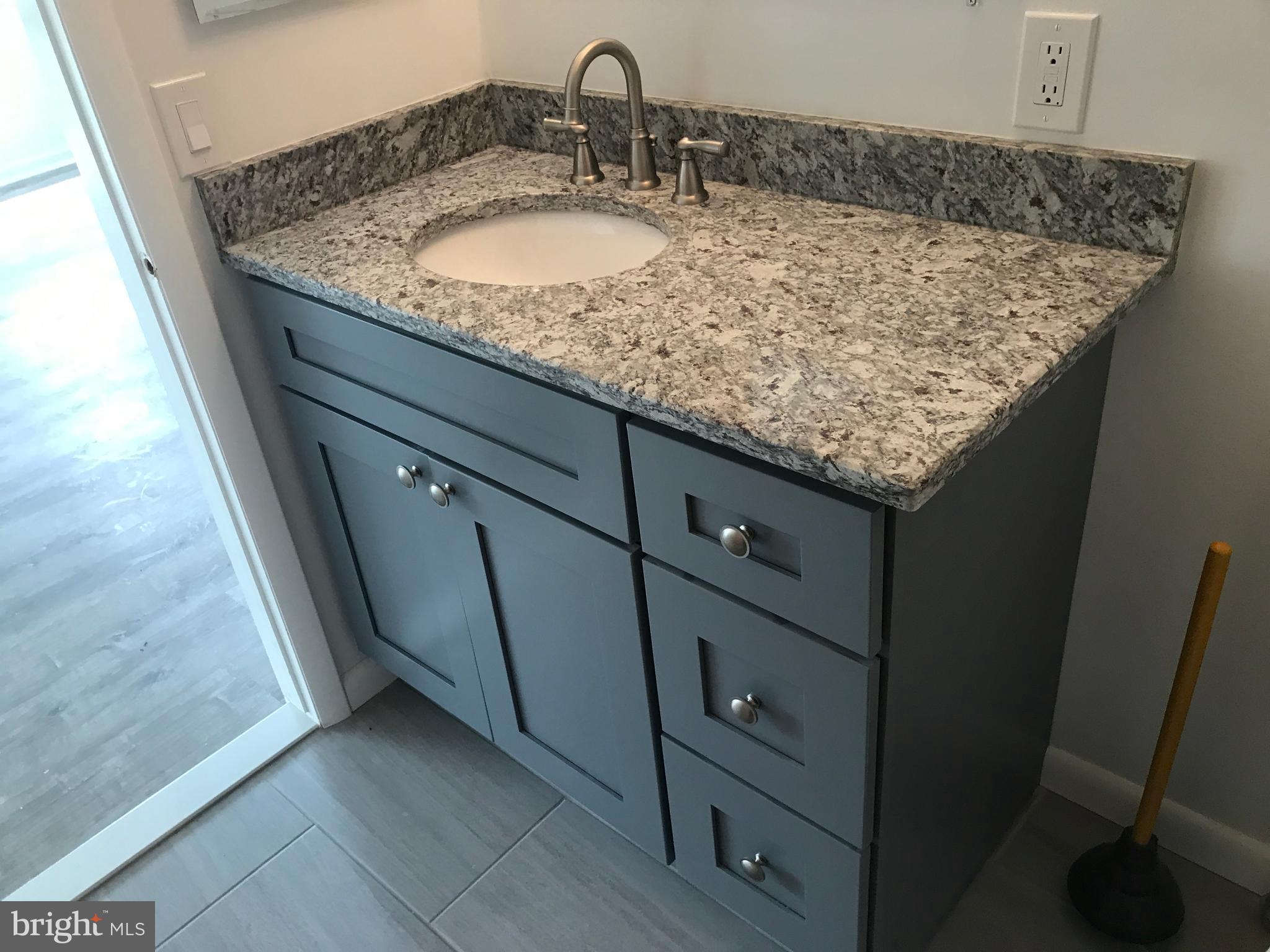 GRADUATE HOSPITAL - Residential Lease