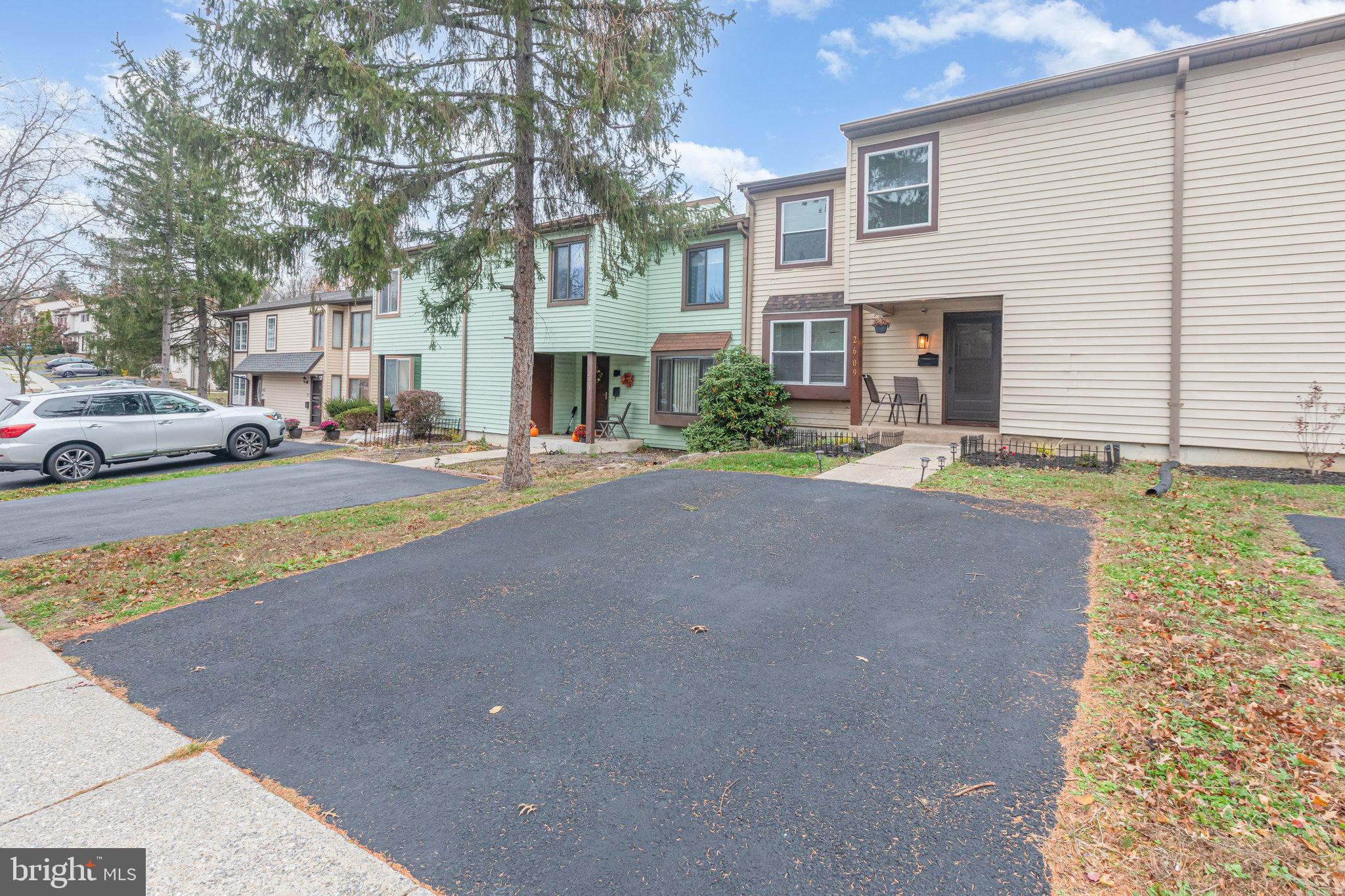 PAXTON CROSSING - Residential