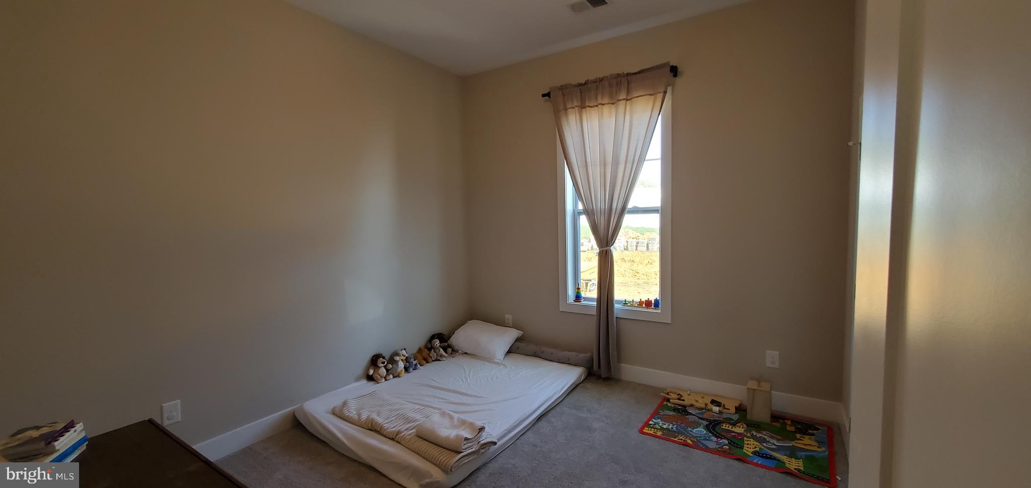 FORT HILL FARMS - Residential