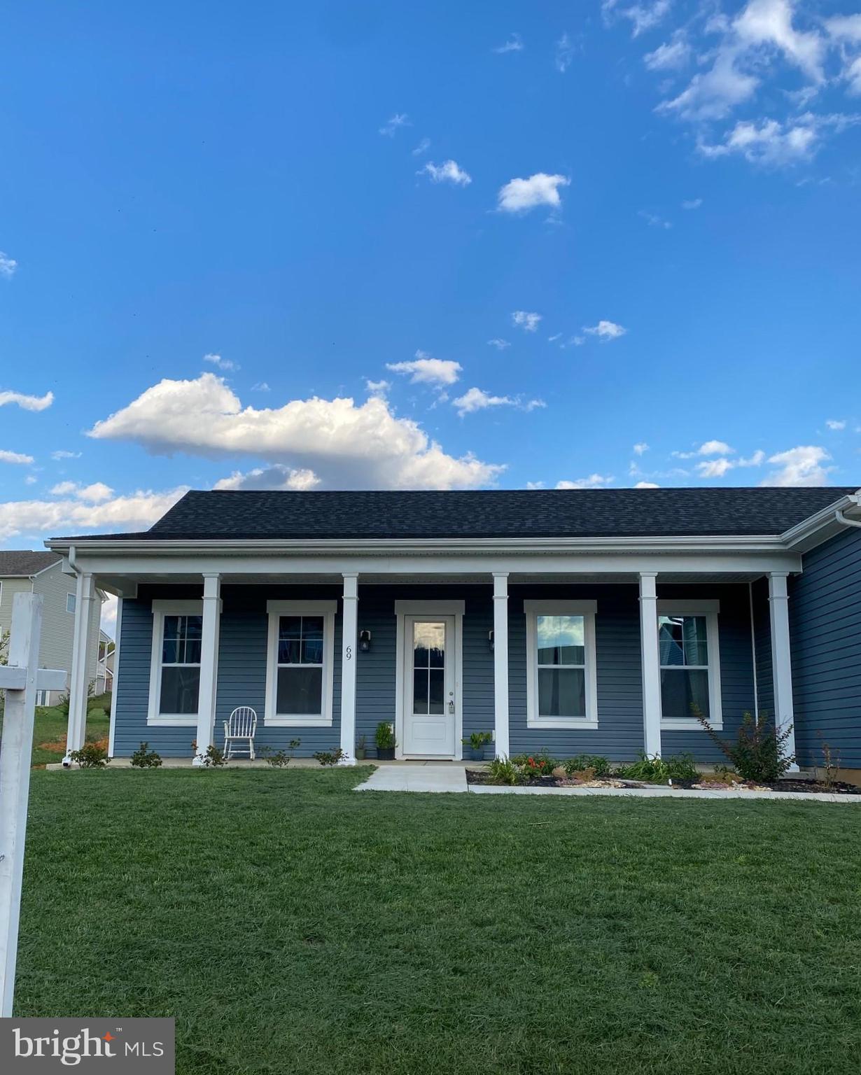 FORT HILL FARMS - Residential