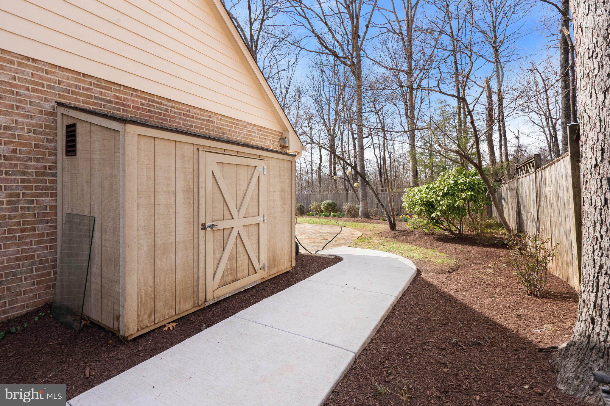 OWENS WOOD - Residential