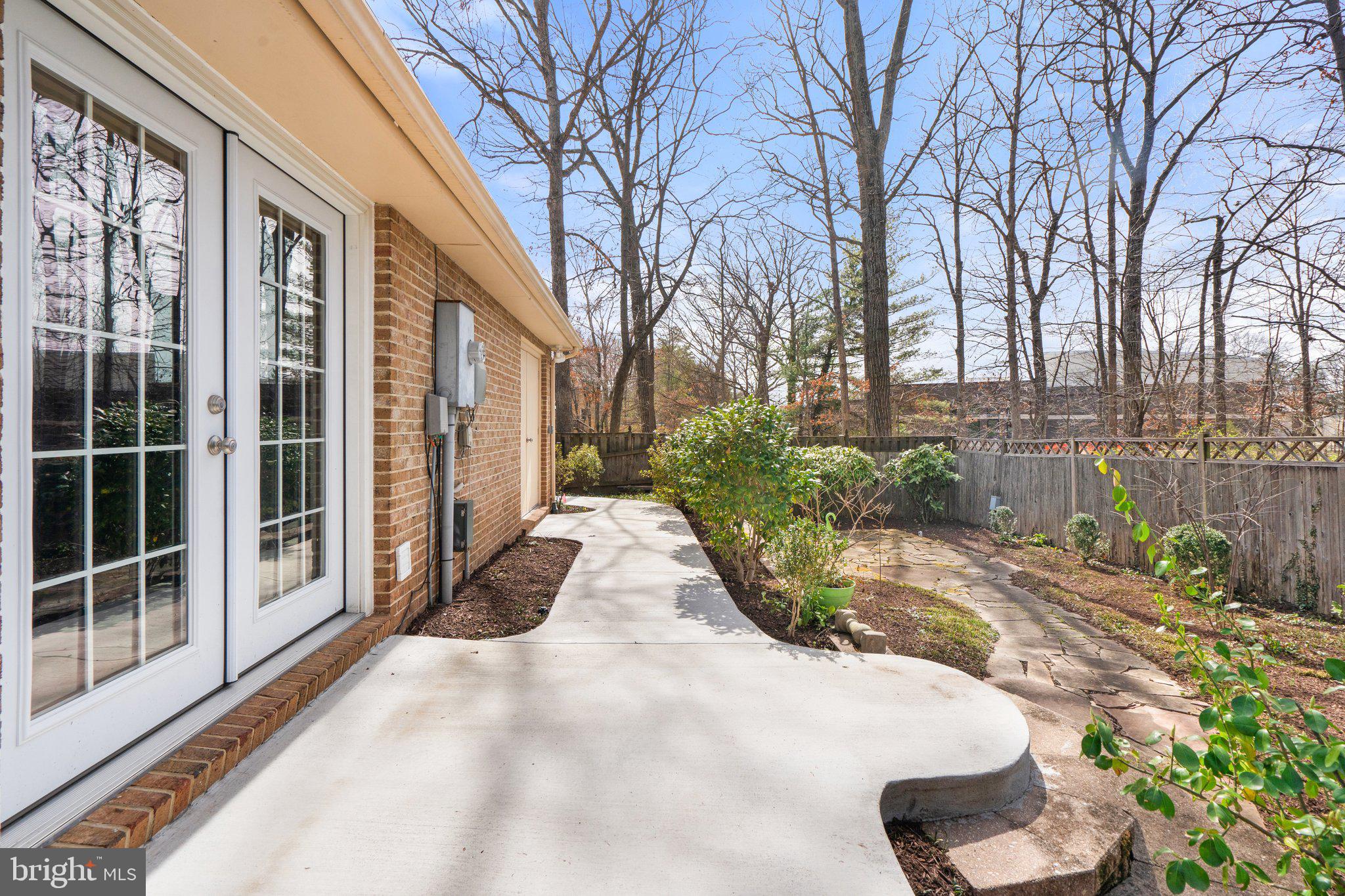 OWENS WOOD - Residential