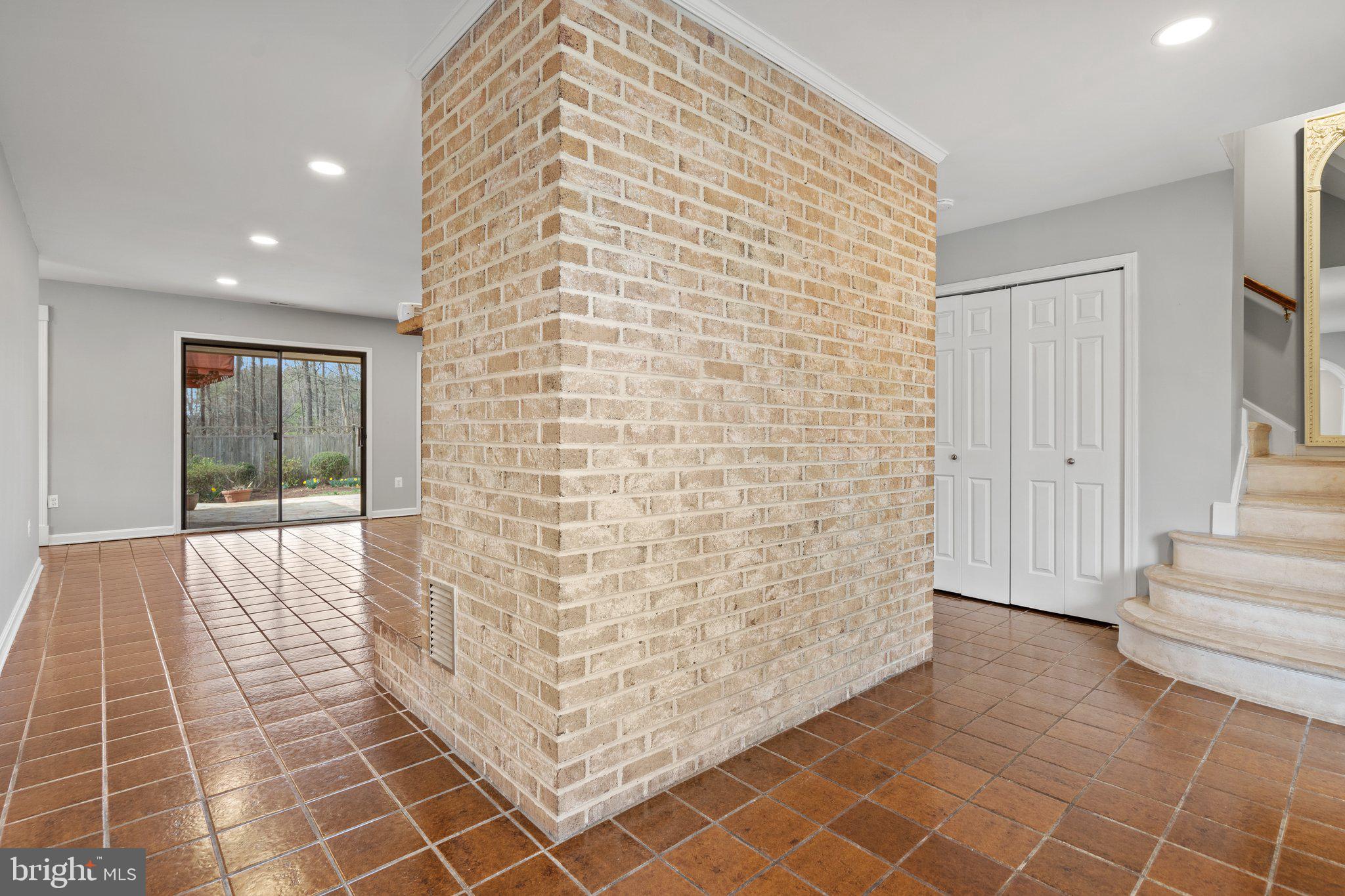 OWENS WOOD - Residential