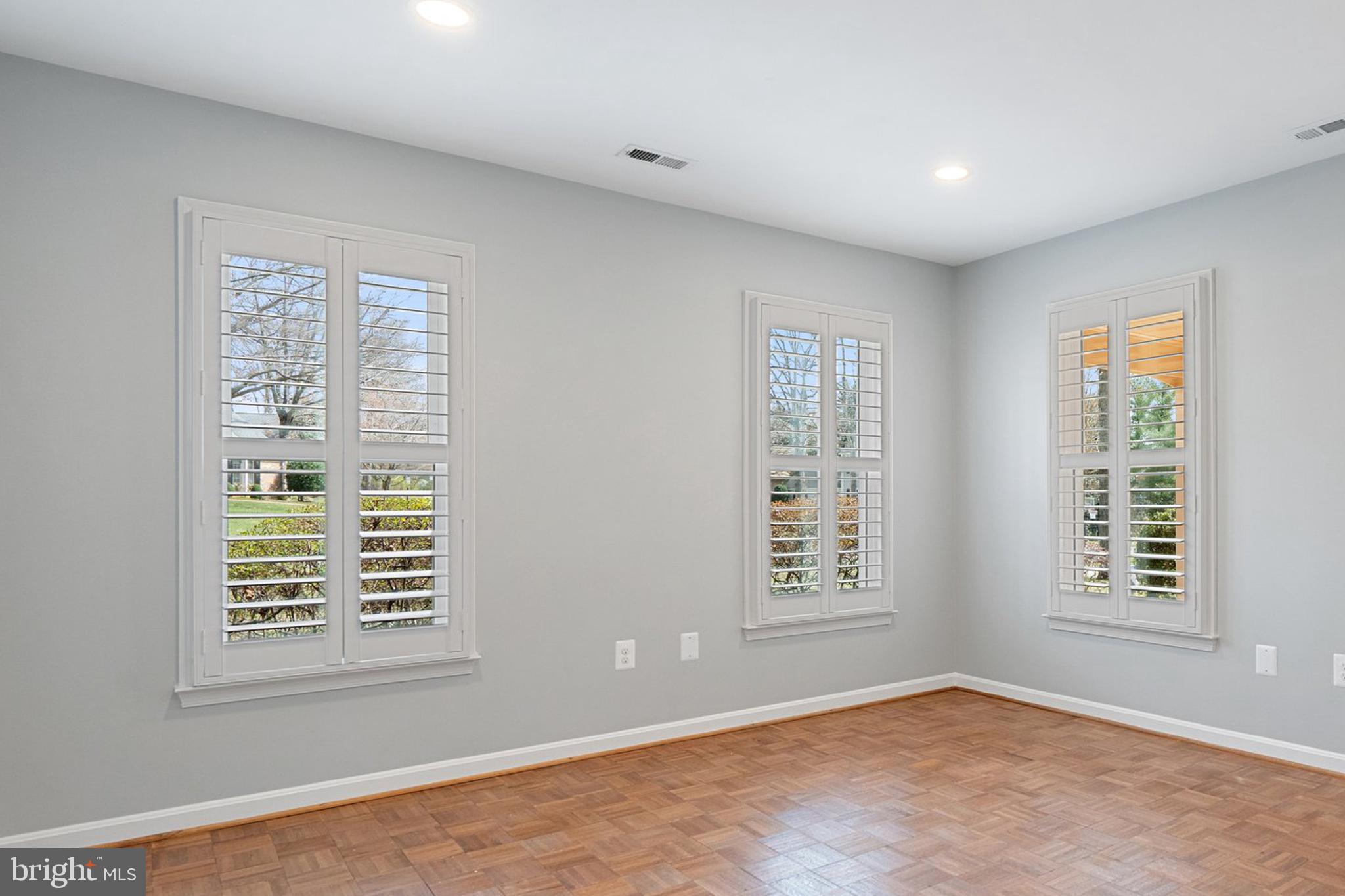 OWENS WOOD - Residential