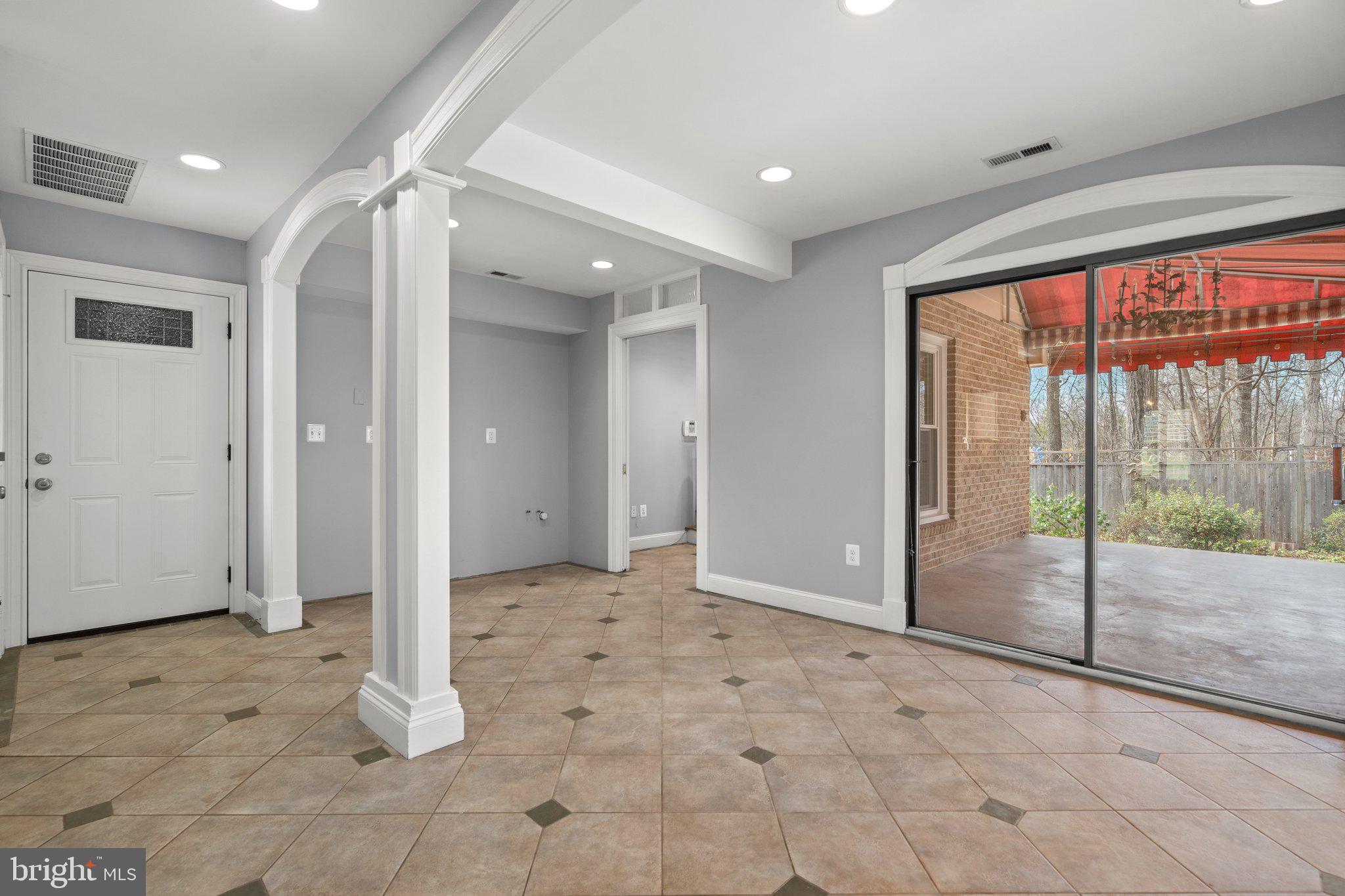 OWENS WOOD - Residential