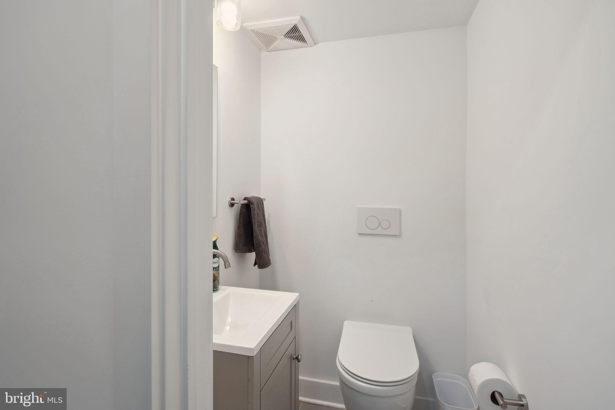 POINT BREEZE - Residential Lease