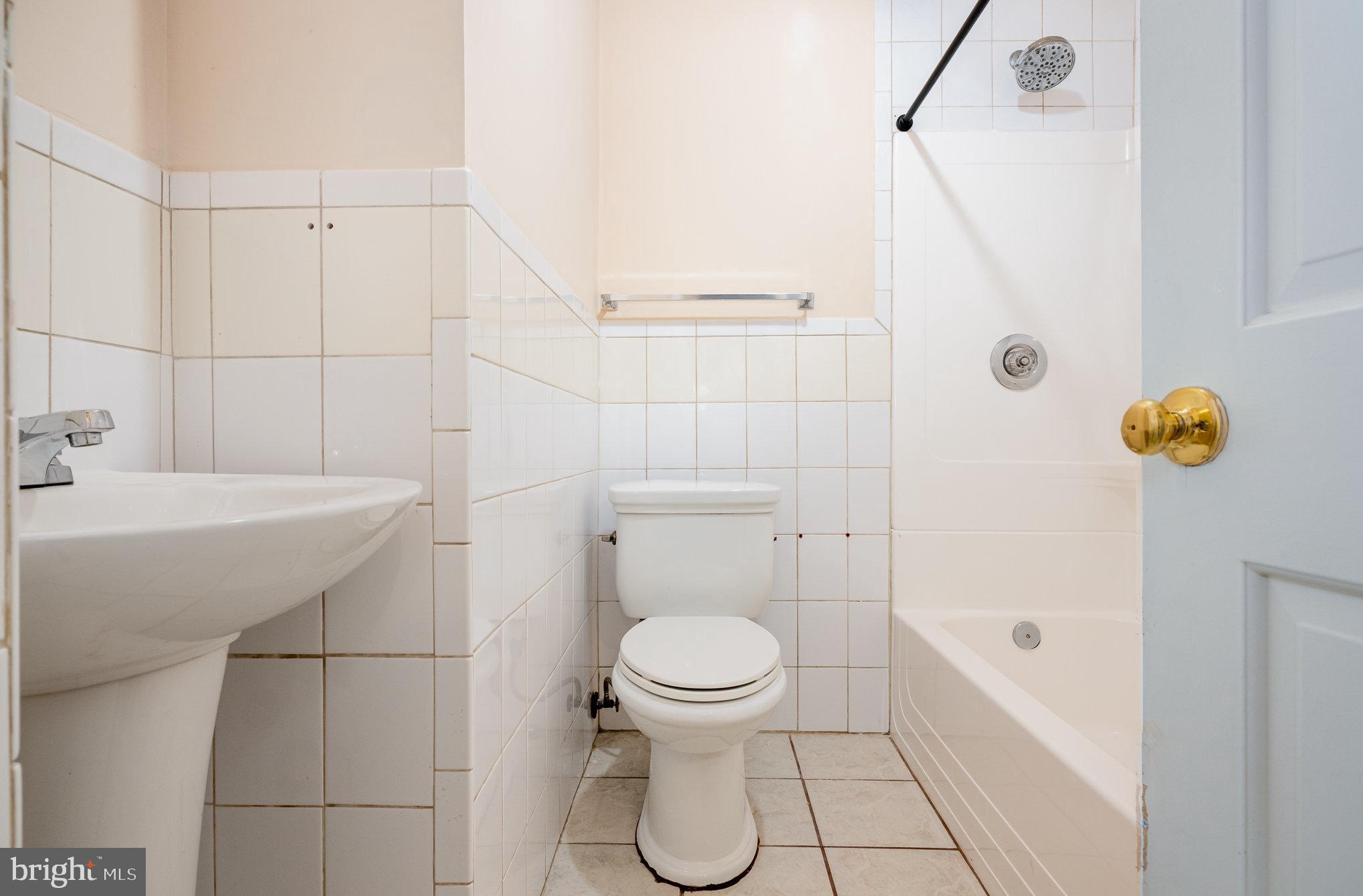 HIDDEN SPRING - Residential